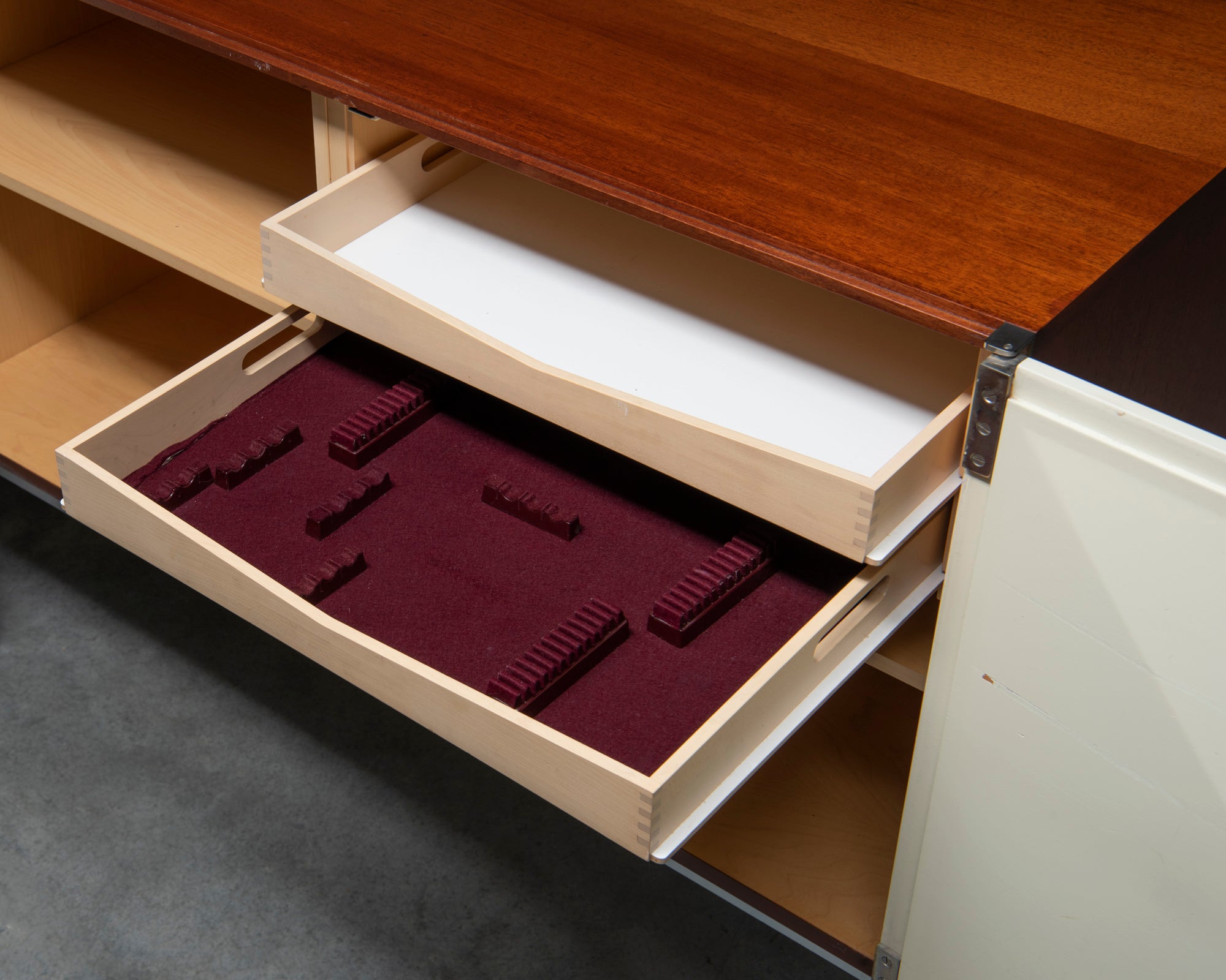 Pointe_De_Diamant_sideboard_from_1964_by_Antoine_Phillipon_&_Jacqueline_Lecoq