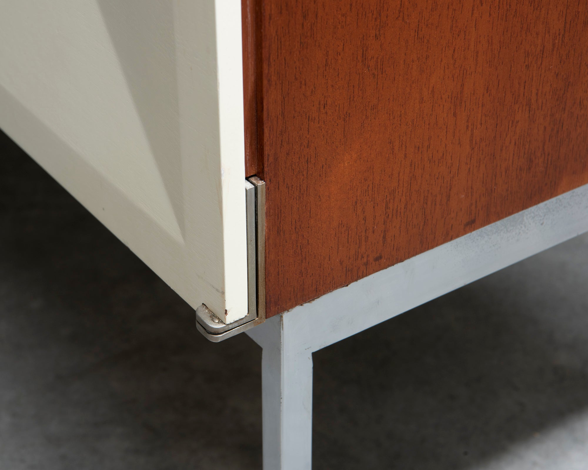 Pointe_De_Diamant_sideboard_from_1964_by_Antoine_Phillipon_&_Jacqueline_Lecoq