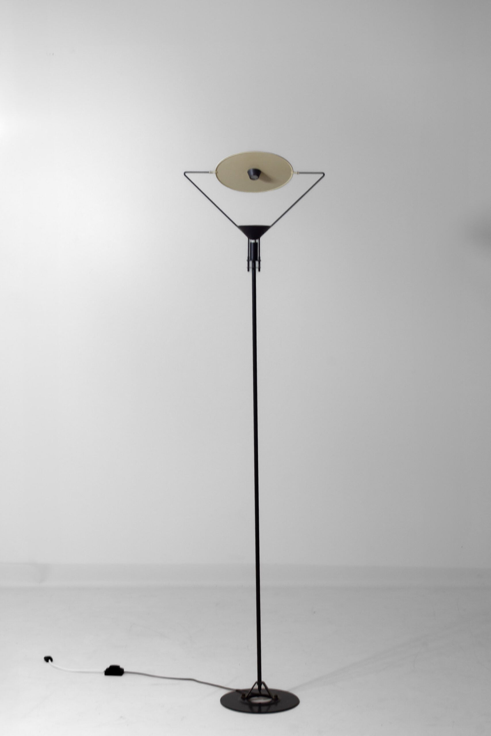 Polifemo_Floor_Lamp_by_Carlo_Forcolini_for_Artemide,_1980s