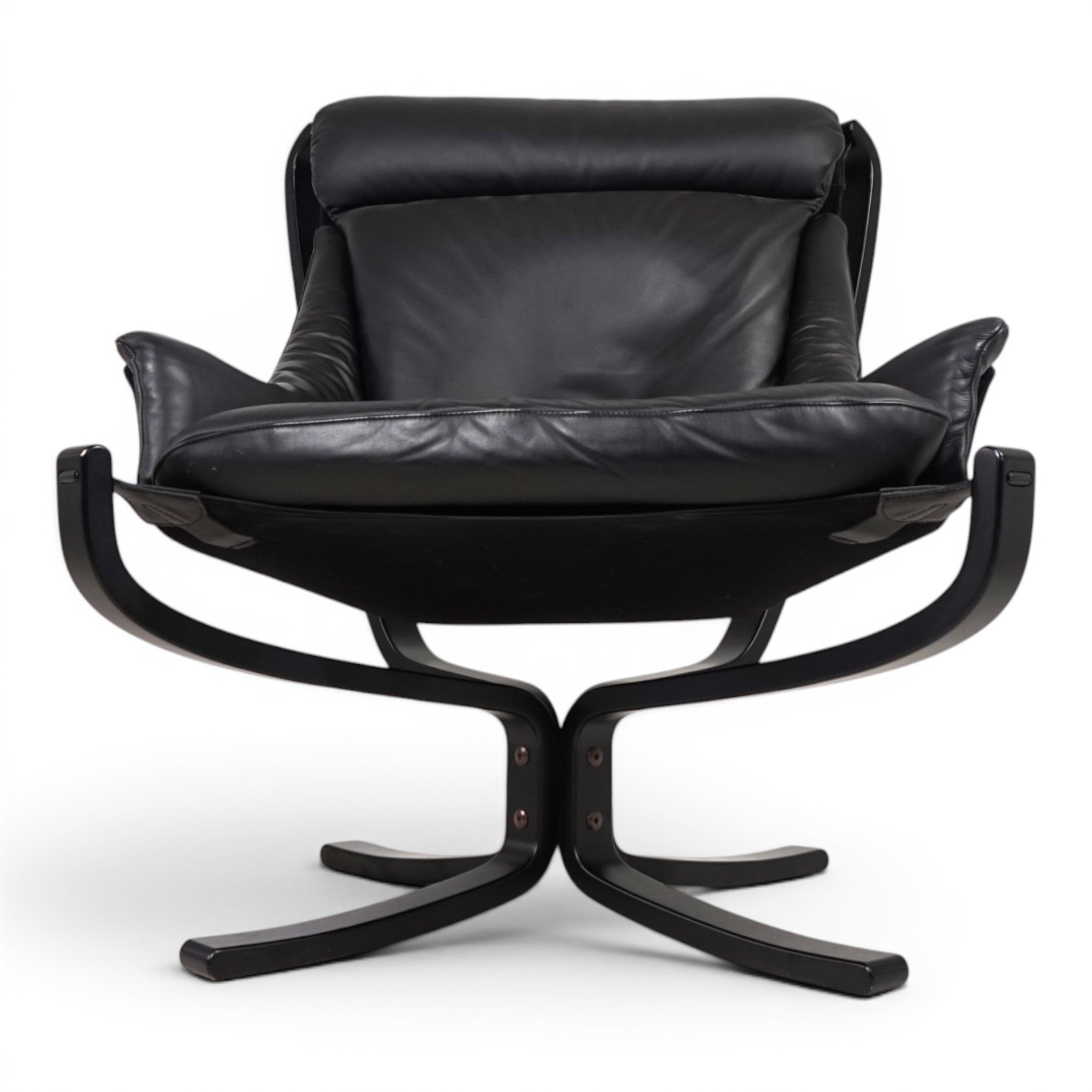 Viking_Lounge_Chair_by_Poltrona_Frau,_Black_Leather_Armchair_by_Sigurd_Ressell,_1990s