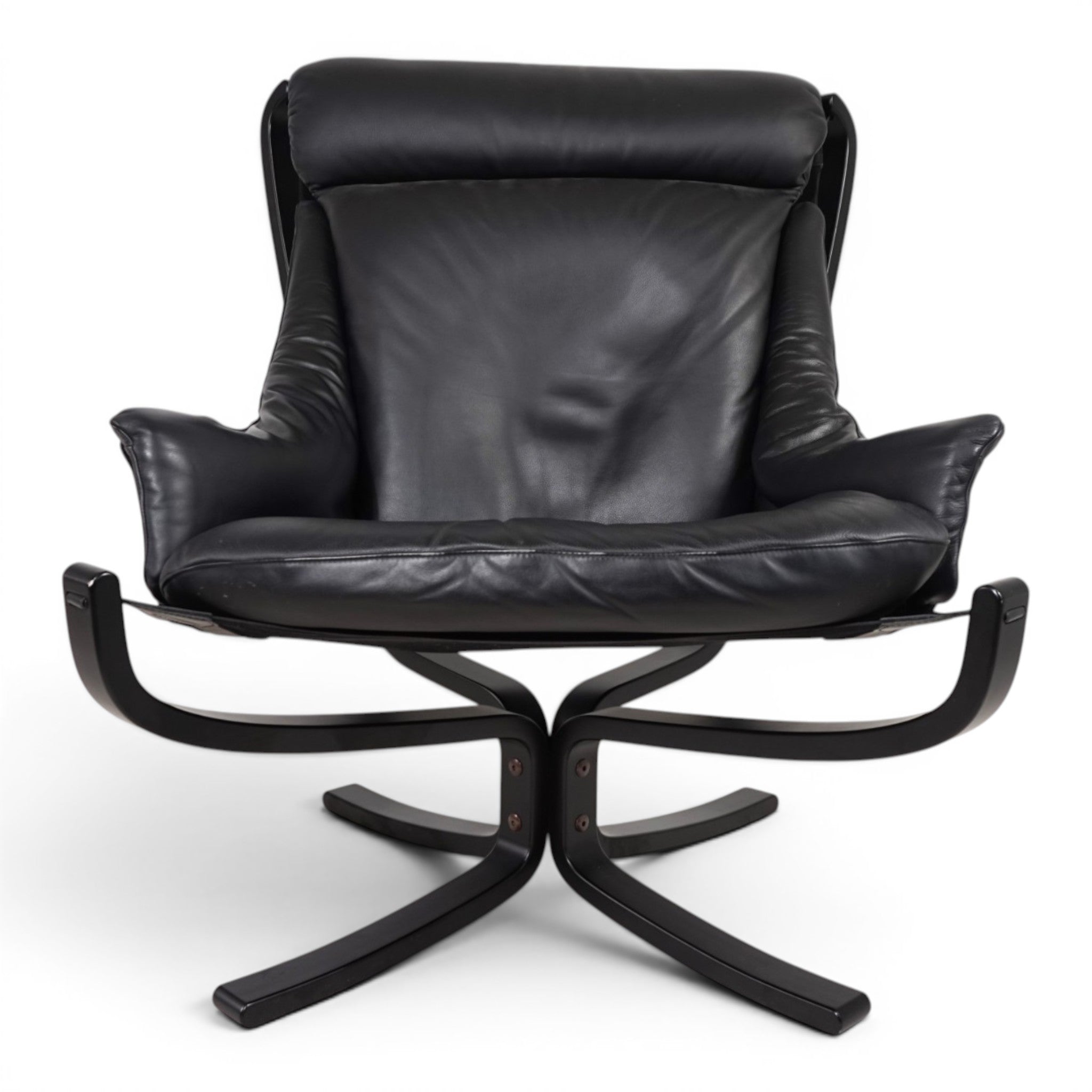 Viking_Lounge_Chair_by_Poltrona_Frau,_Black_Leather_Armchair_by_Sigurd_Ressell,_1990s