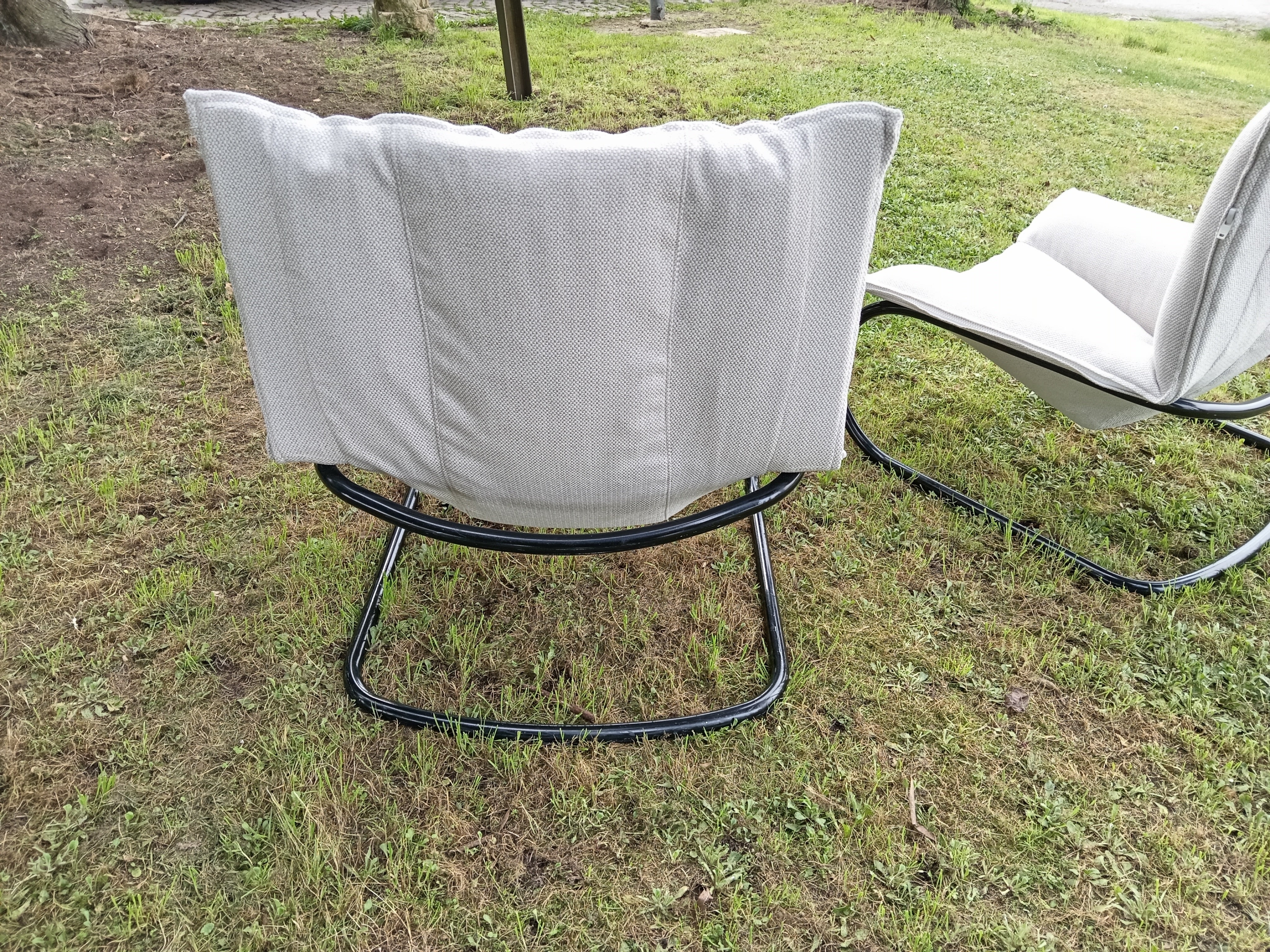 Set_of_2_Rare_Model_8000_Armchairs_by_Italo_Meroni_for_Cinova,_Italian_Design,_1976