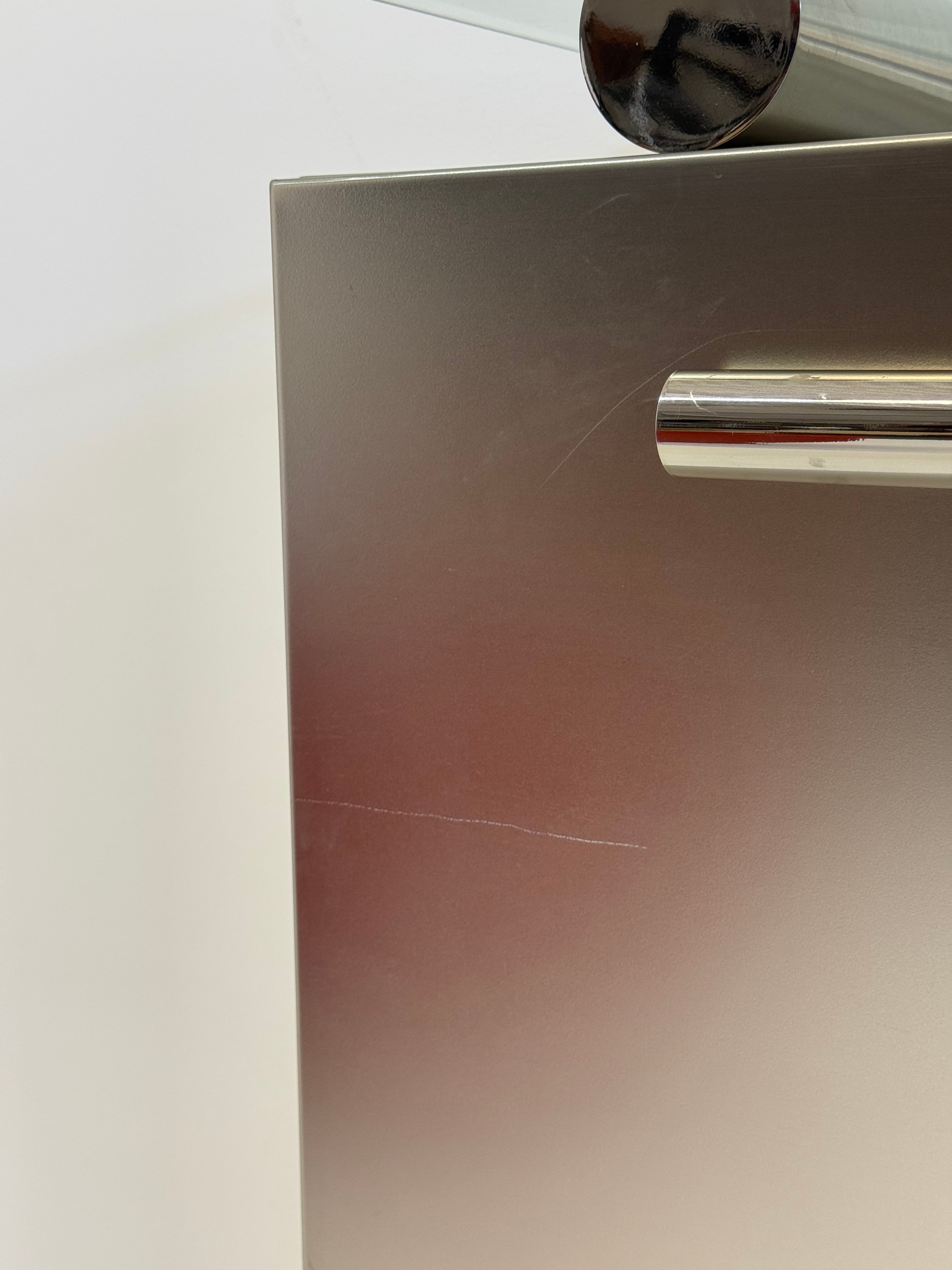 Belgochrom_Aluminium_and_Chrome_Bar_Cabinet,_1980s
