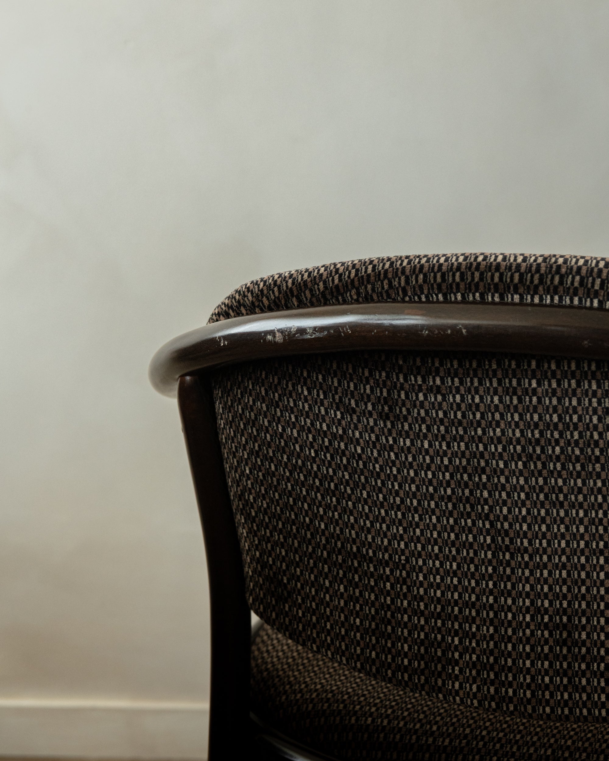 Set_of_4_Thonet_235_F_Bentwood_Dining_Armchairs_by_Hartmut_Lohmeyer,_Germany,_1980s