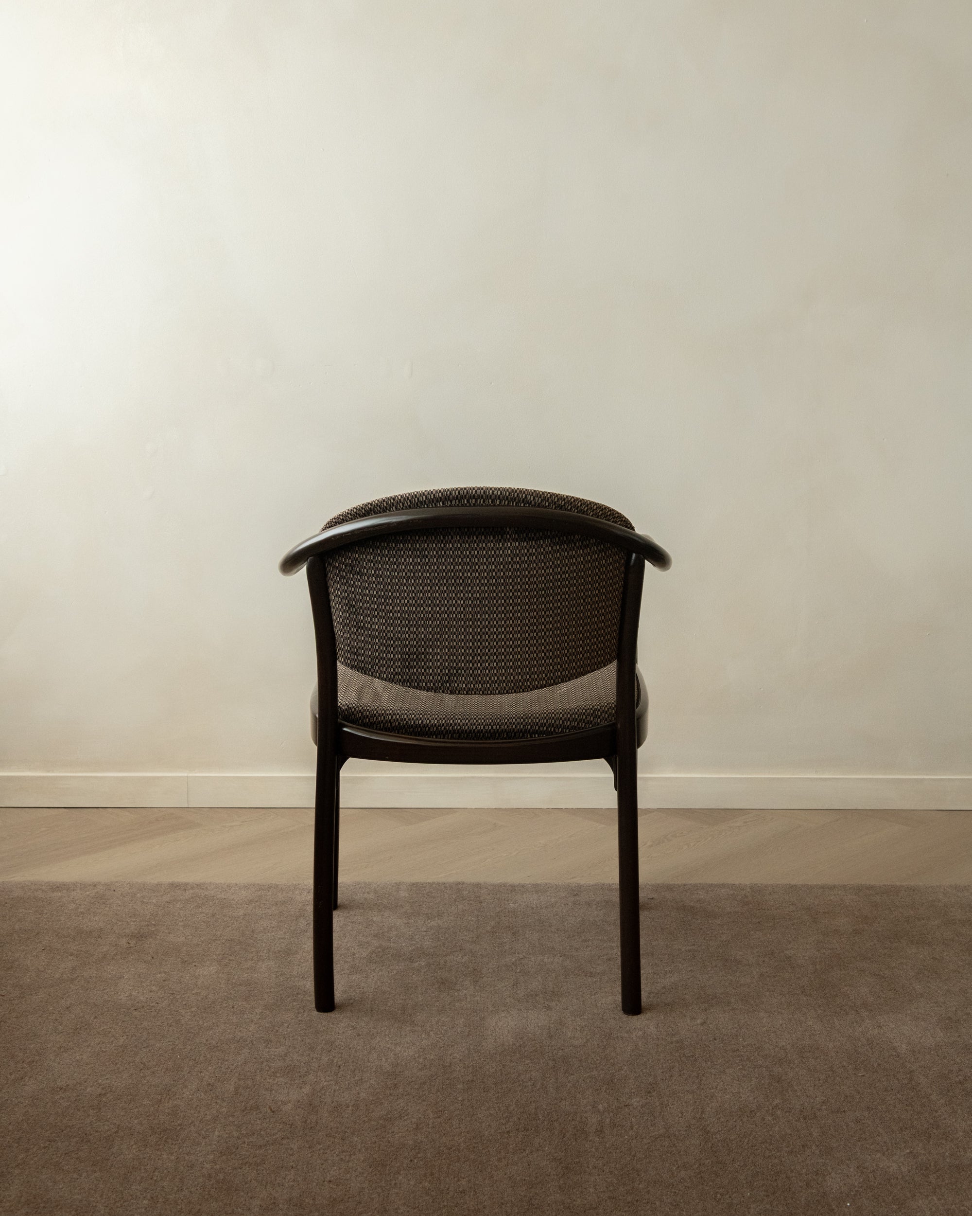 Set_of_4_Thonet_235_F_Bentwood_Dining_Armchairs_by_Hartmut_Lohmeyer,_Germany,_1980s