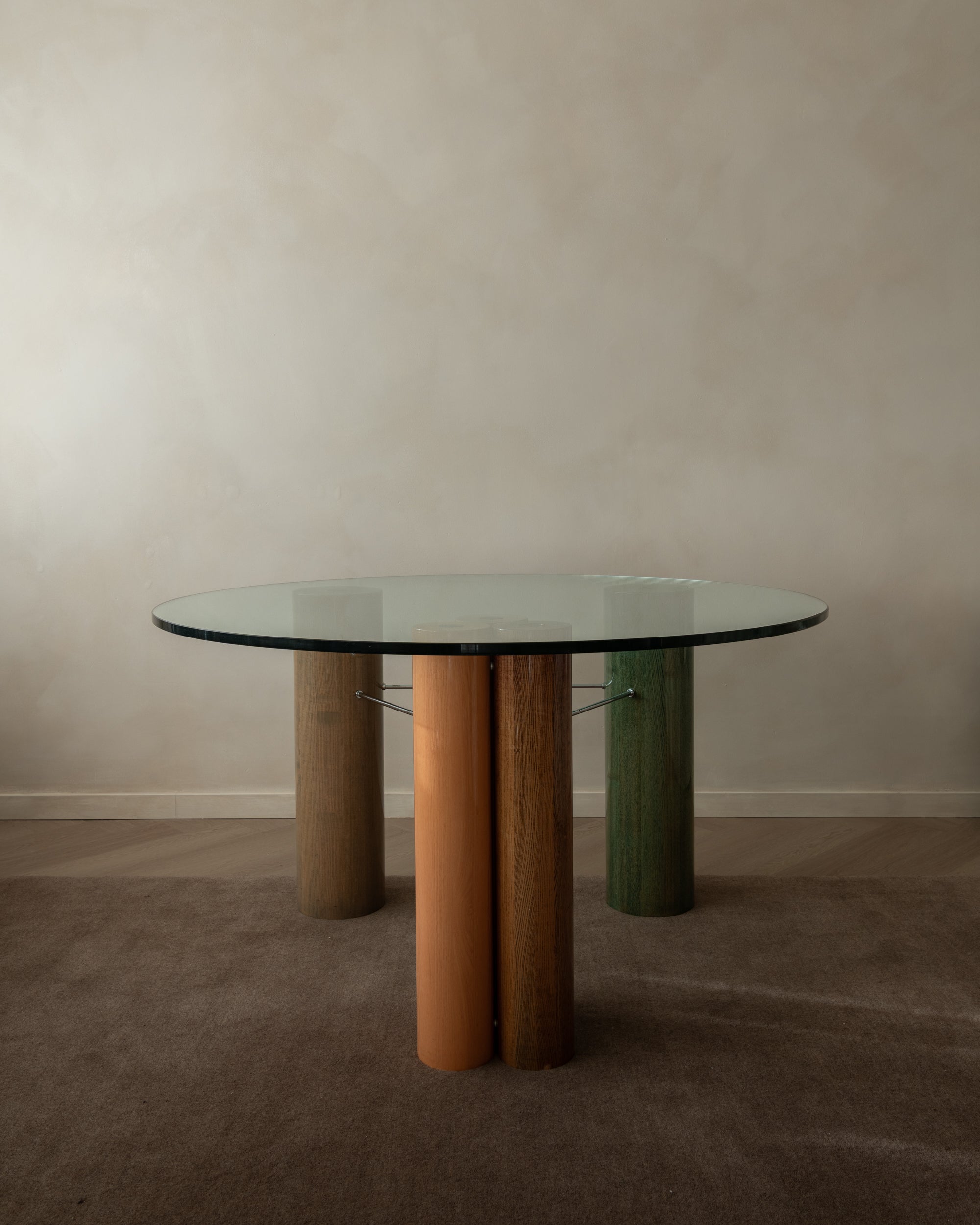 Postmodern_Glass_Dining_Table_by_Saporiti_Italia,_Italy_1980s