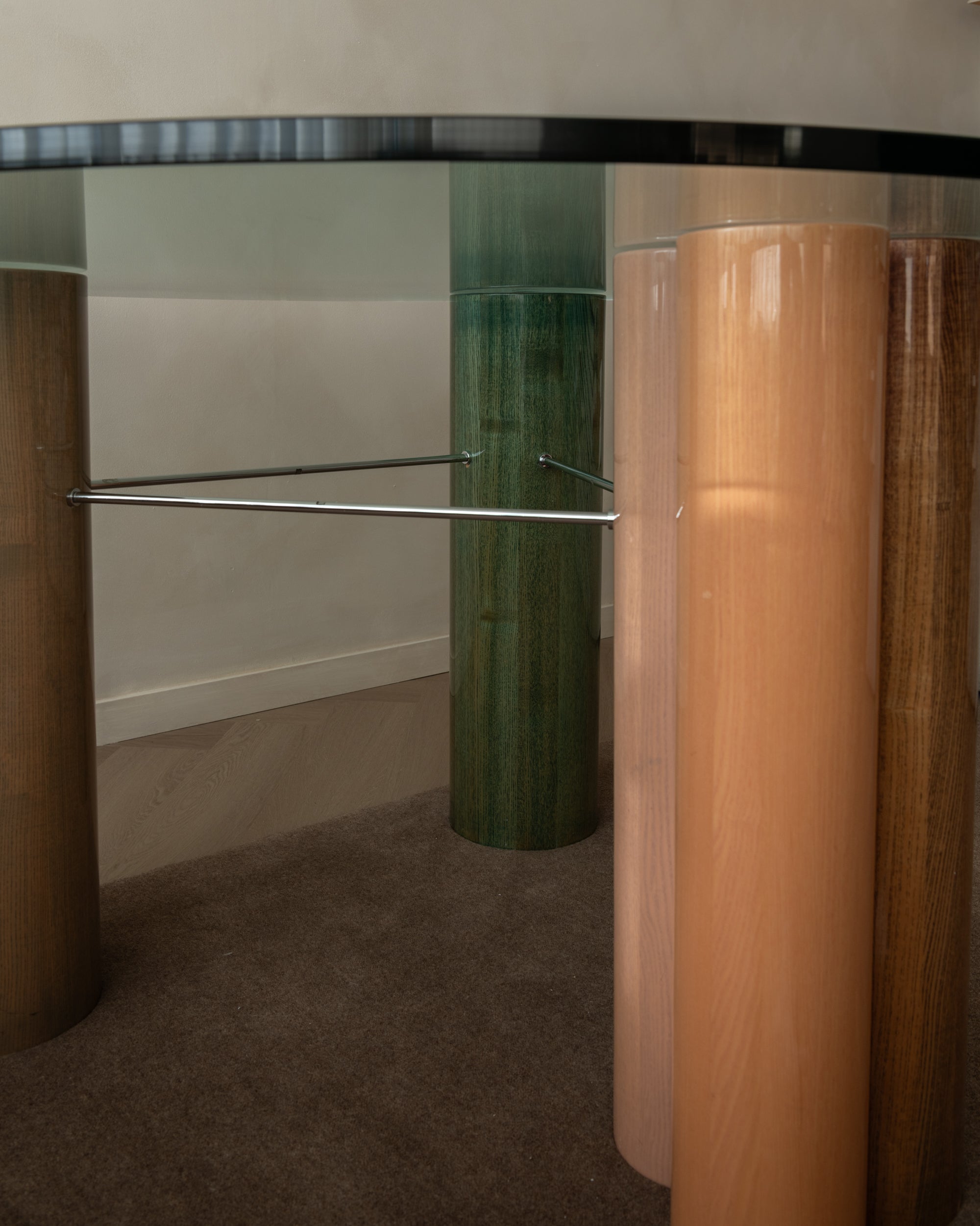 Postmodern_Glass_Dining_Table_by_Saporiti_Italia,_Italy_1980s