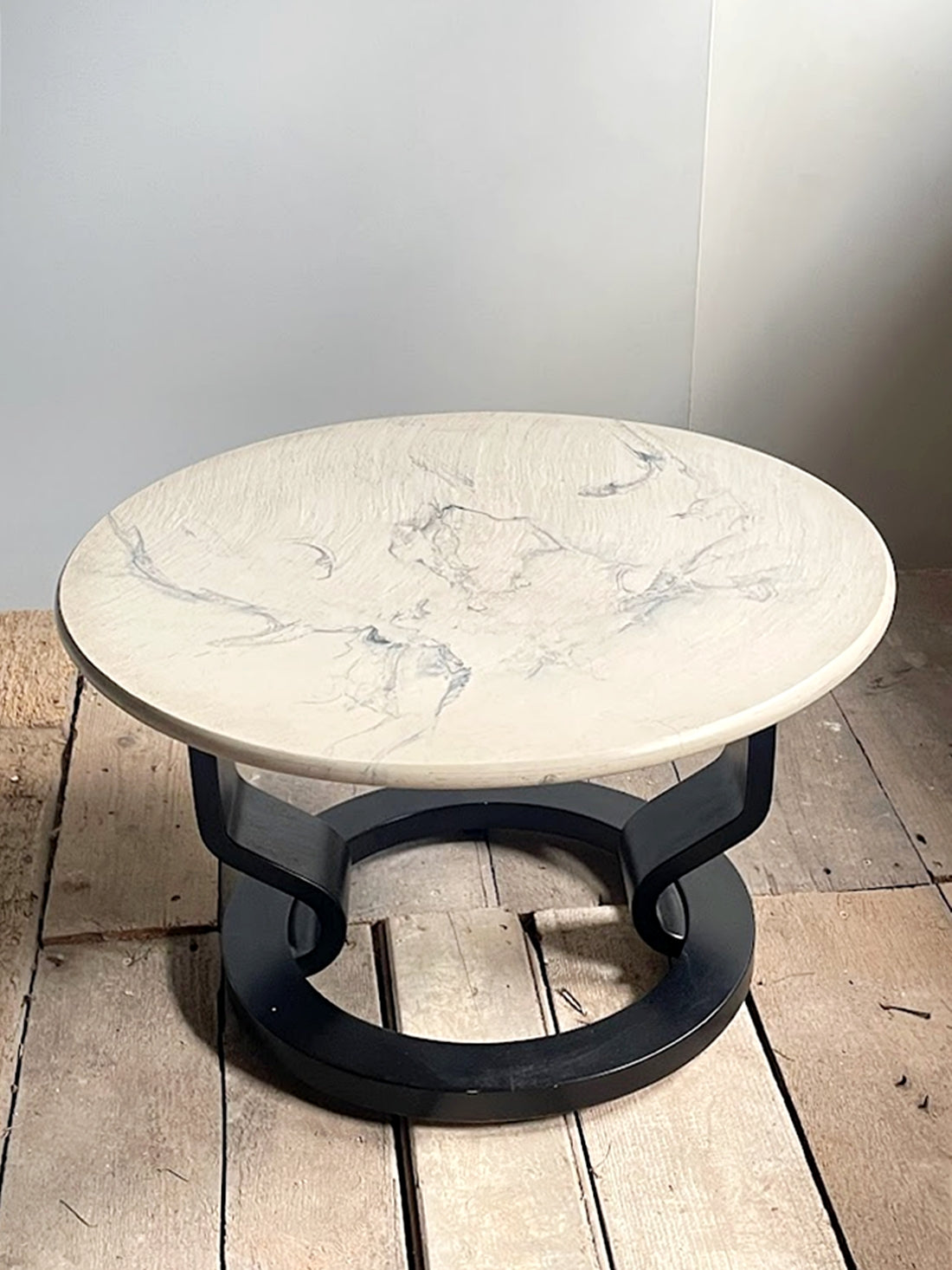 Swedish_Postmodern_Coffee_Table_with_Black_Bent_Plywood_Base_and_Round_Marmorino_Top,_1980s