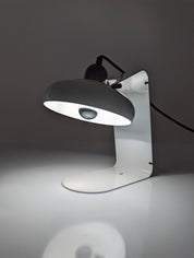 Postmodern_table_or_wall_lamp_by_Stilnovo