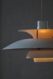 Poul_Henningsen_PH5_Pendant_Lamp_for_Louis_Poulsen