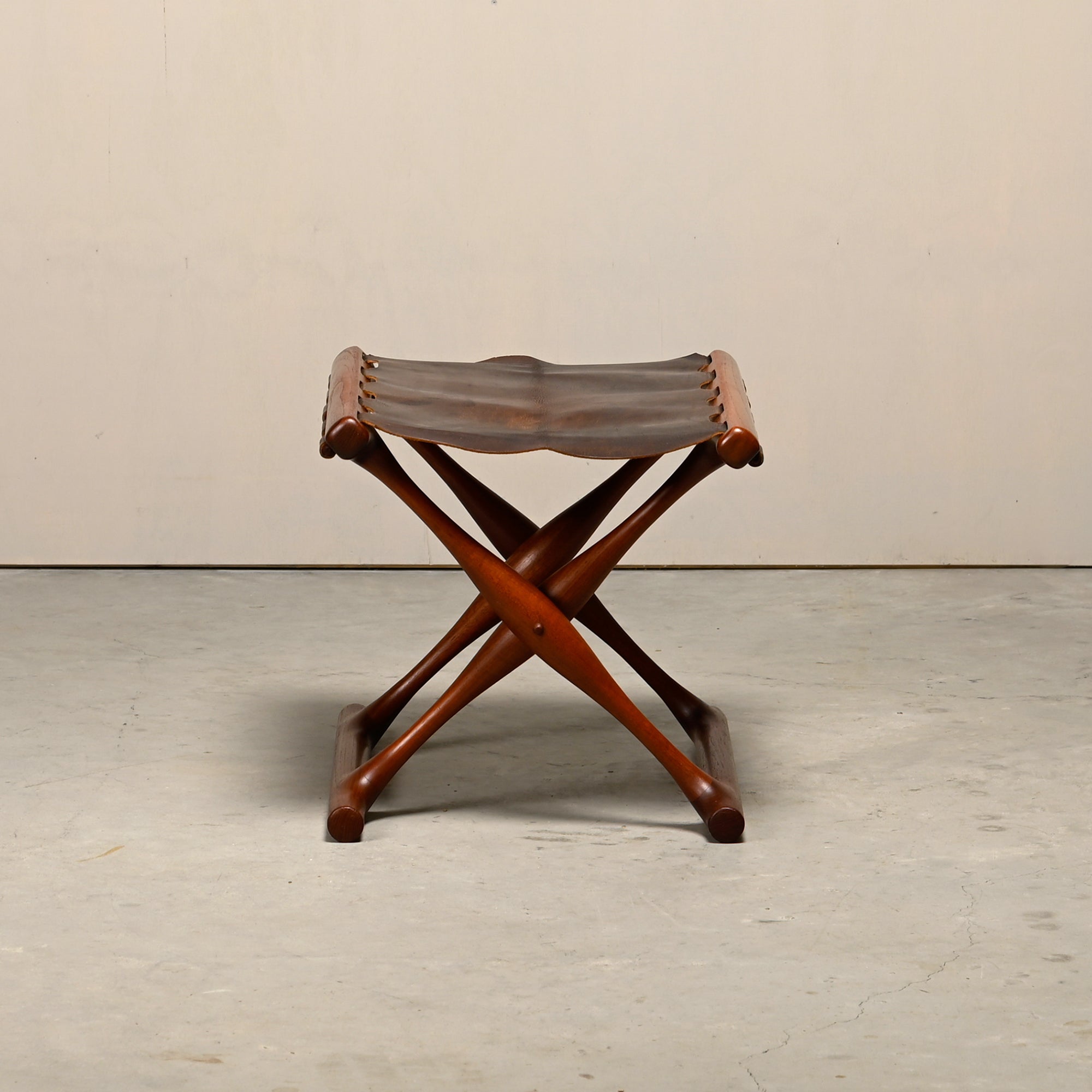 PH-43_Guldhøj_Stool_by_Poul_Hundevad,_Teak_&_Leather,_Denmark_1960s