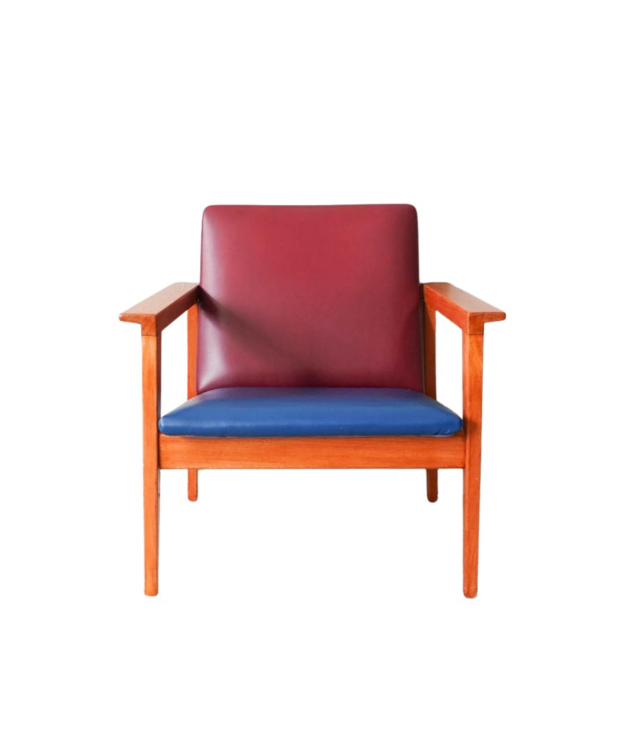 Prefa_Armchair_by_José_Espinho_for_Móveis_Olaio,_Mid_Century_Modern,_1962,_Portugal