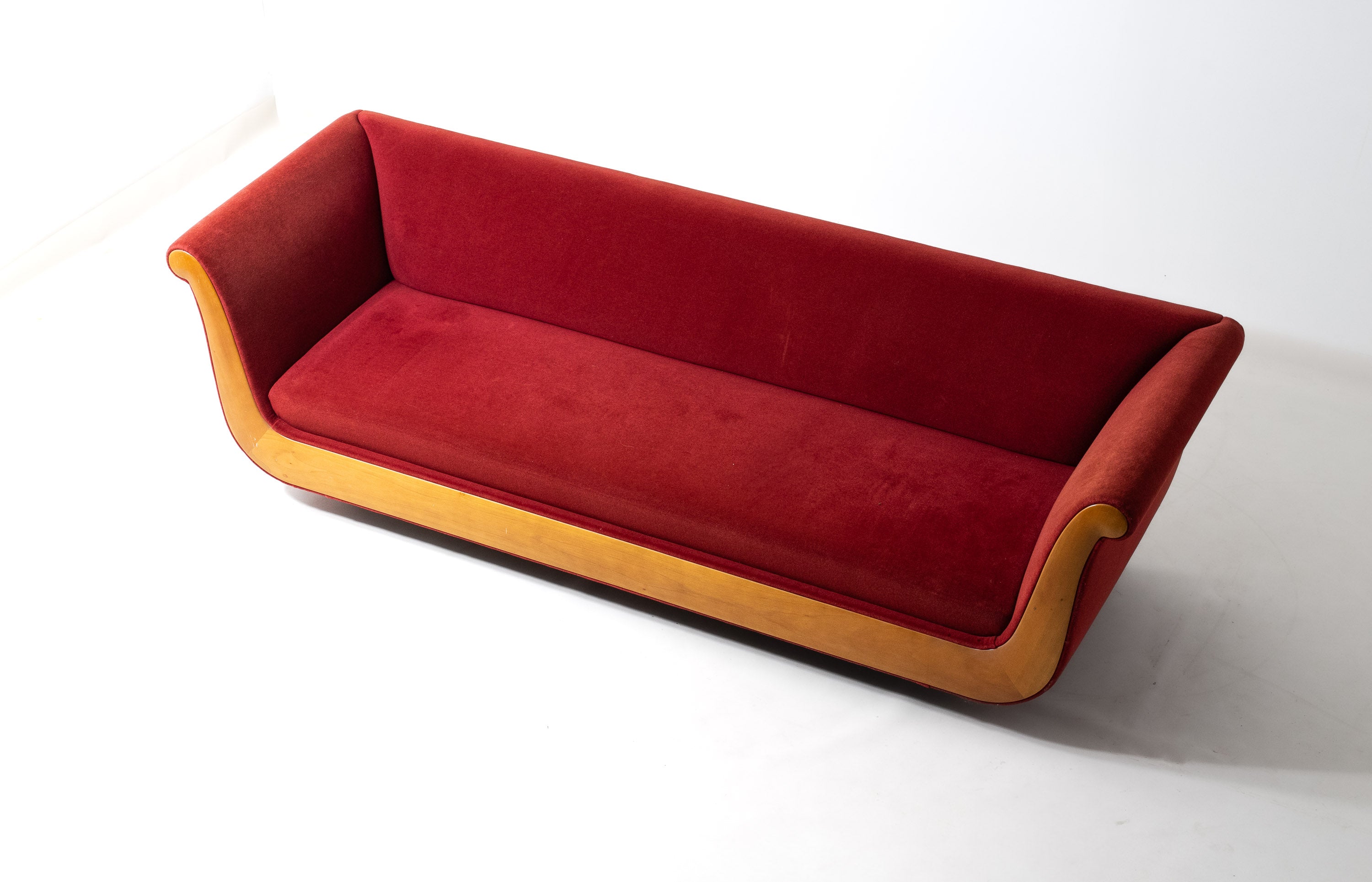 1991_Luca_Meda_Sofa_for_Molteni_&_Co,_Carlo_Felice_Theatre,_Red_Velvet,_Italy
