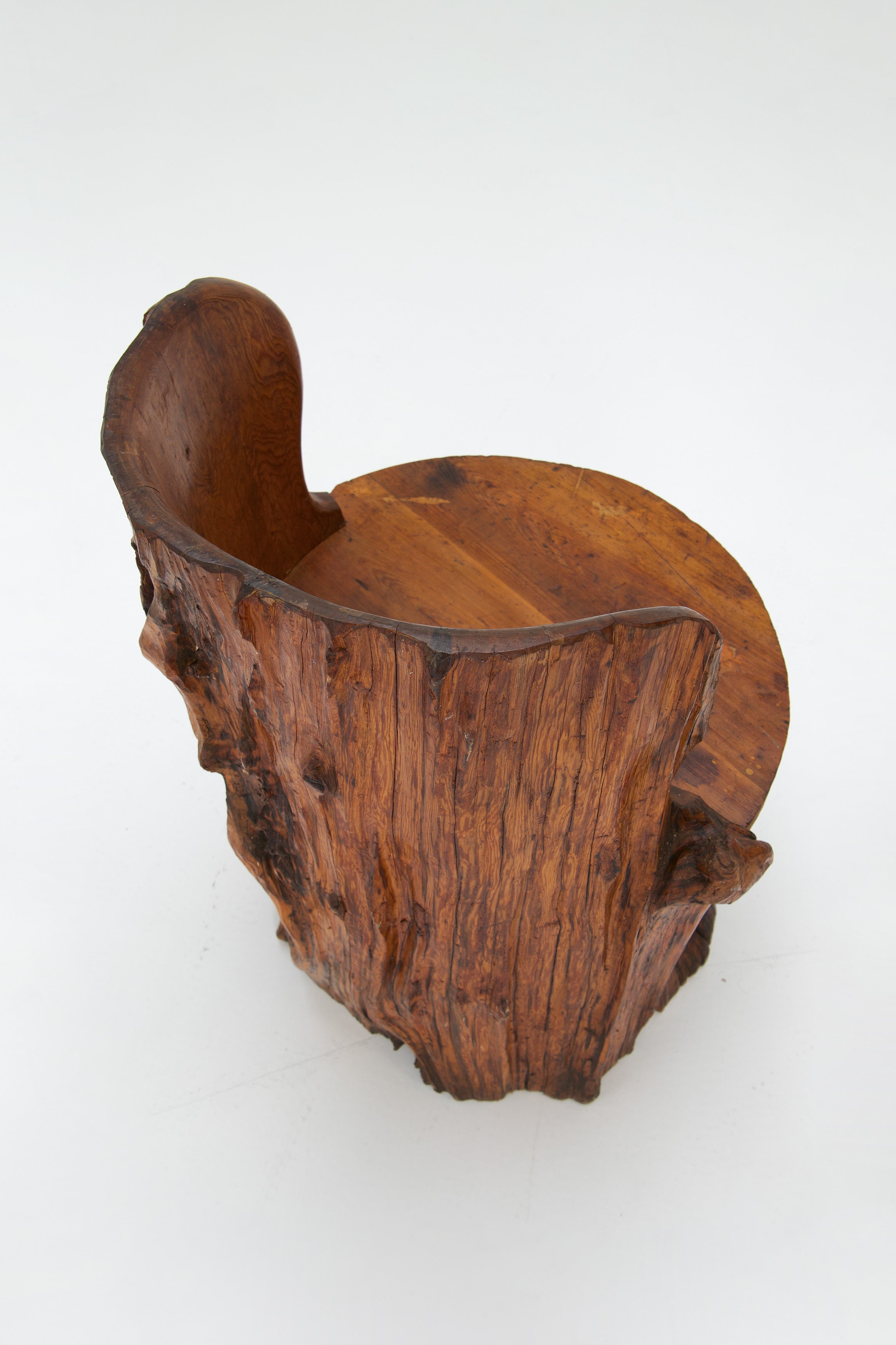 Primitive_Stump_Chair
