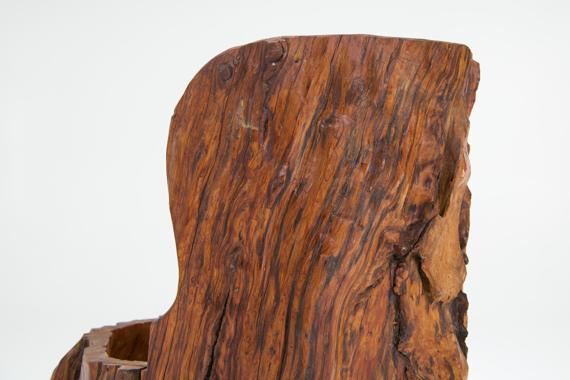 Primitive_Stump_Chair