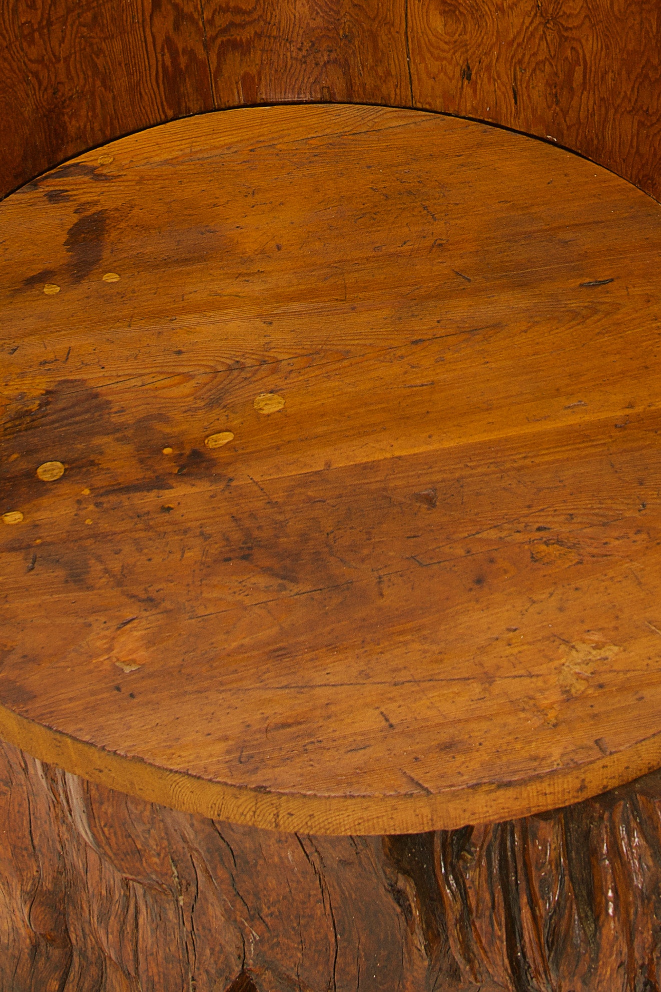 Primitive_Stump_Chair