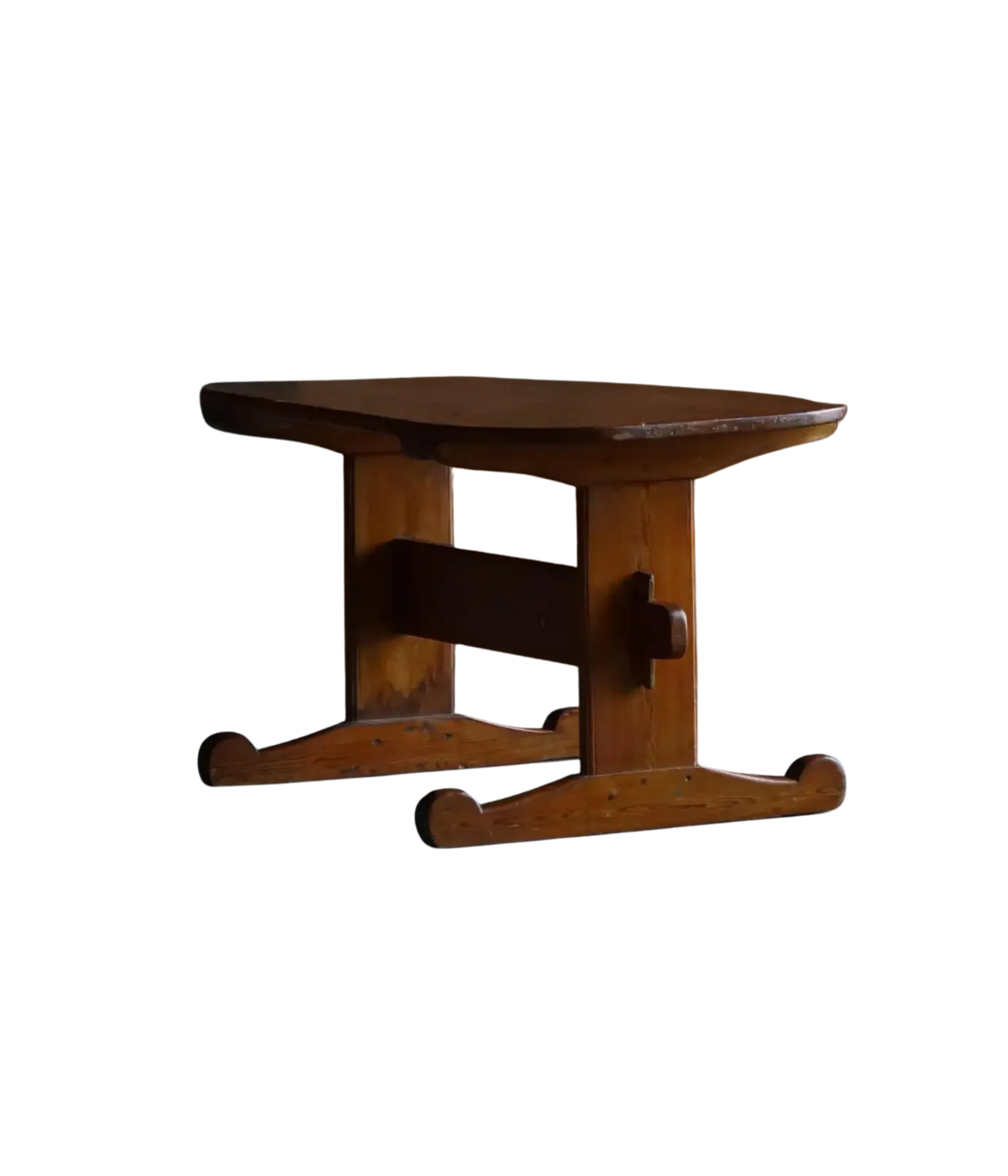 Primitive_Swedish_Oval_Dining_Table_in_Solid_Pine,_Scandinavian_Folk_Design