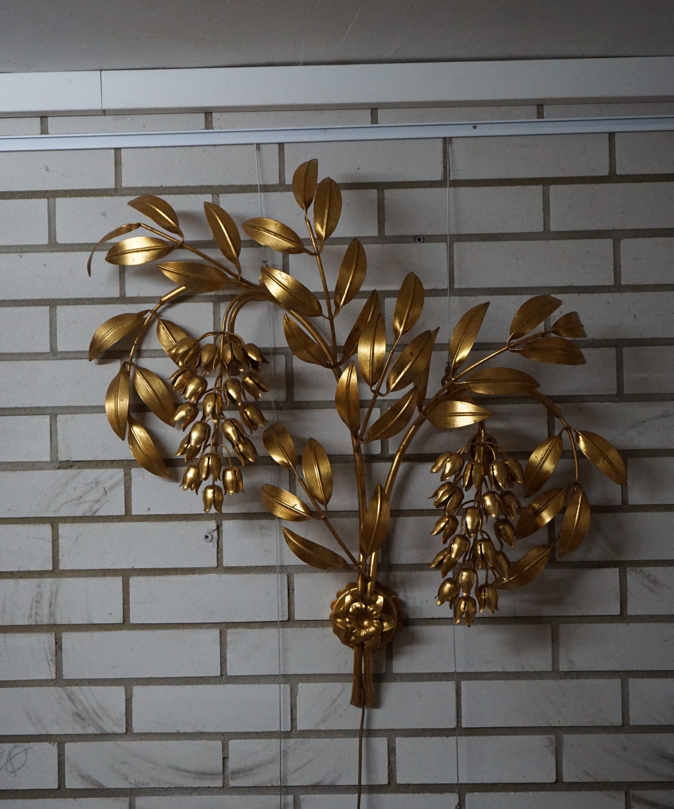 Produkte_Pioggia_d’Oro_Lamp_by_Hans_Kögl,_1970s