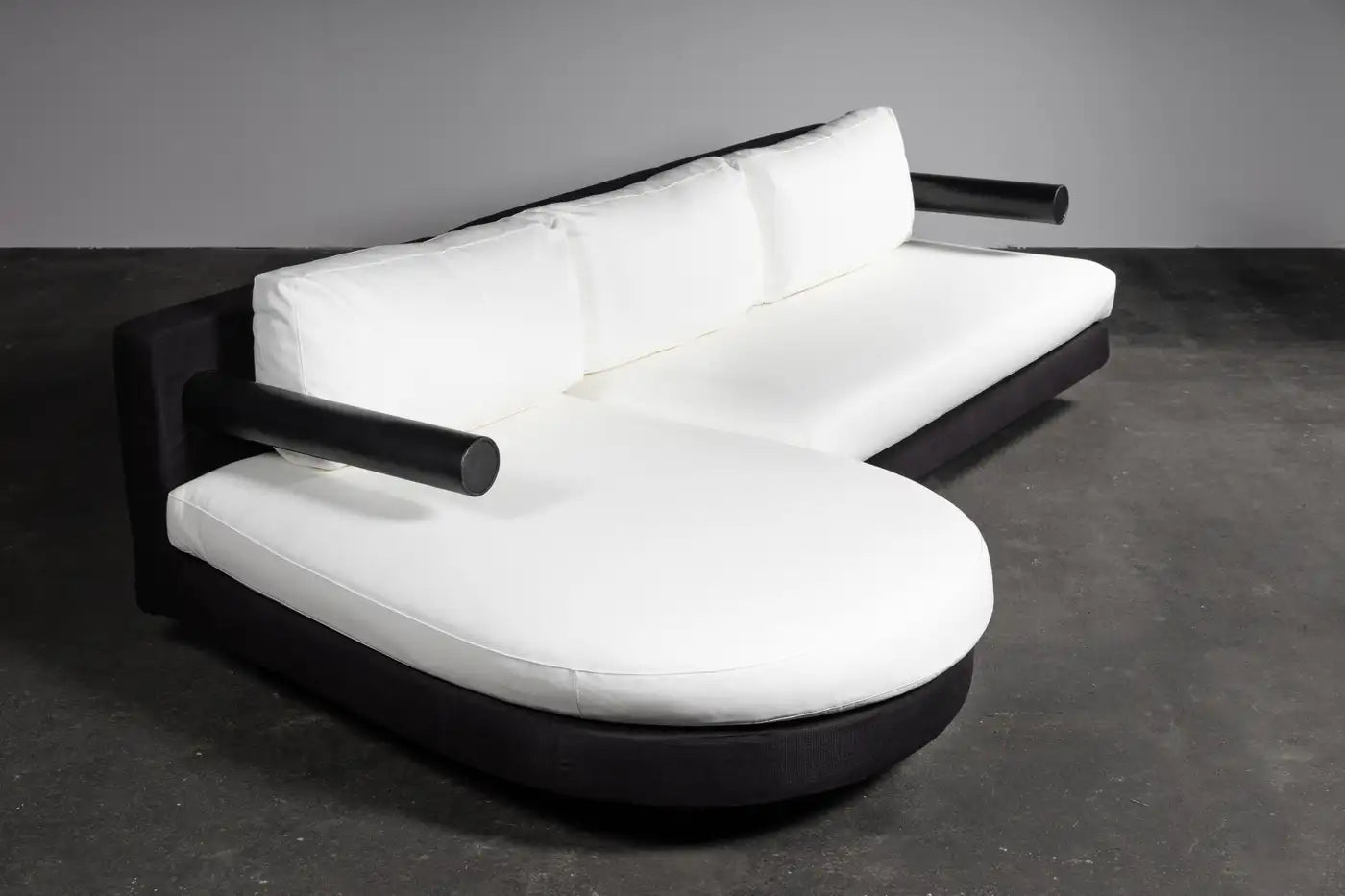 Sity_Sectional_Sofa,_Antonio_Citterio_For_B&B_Italia,_White_Leather,_Italy