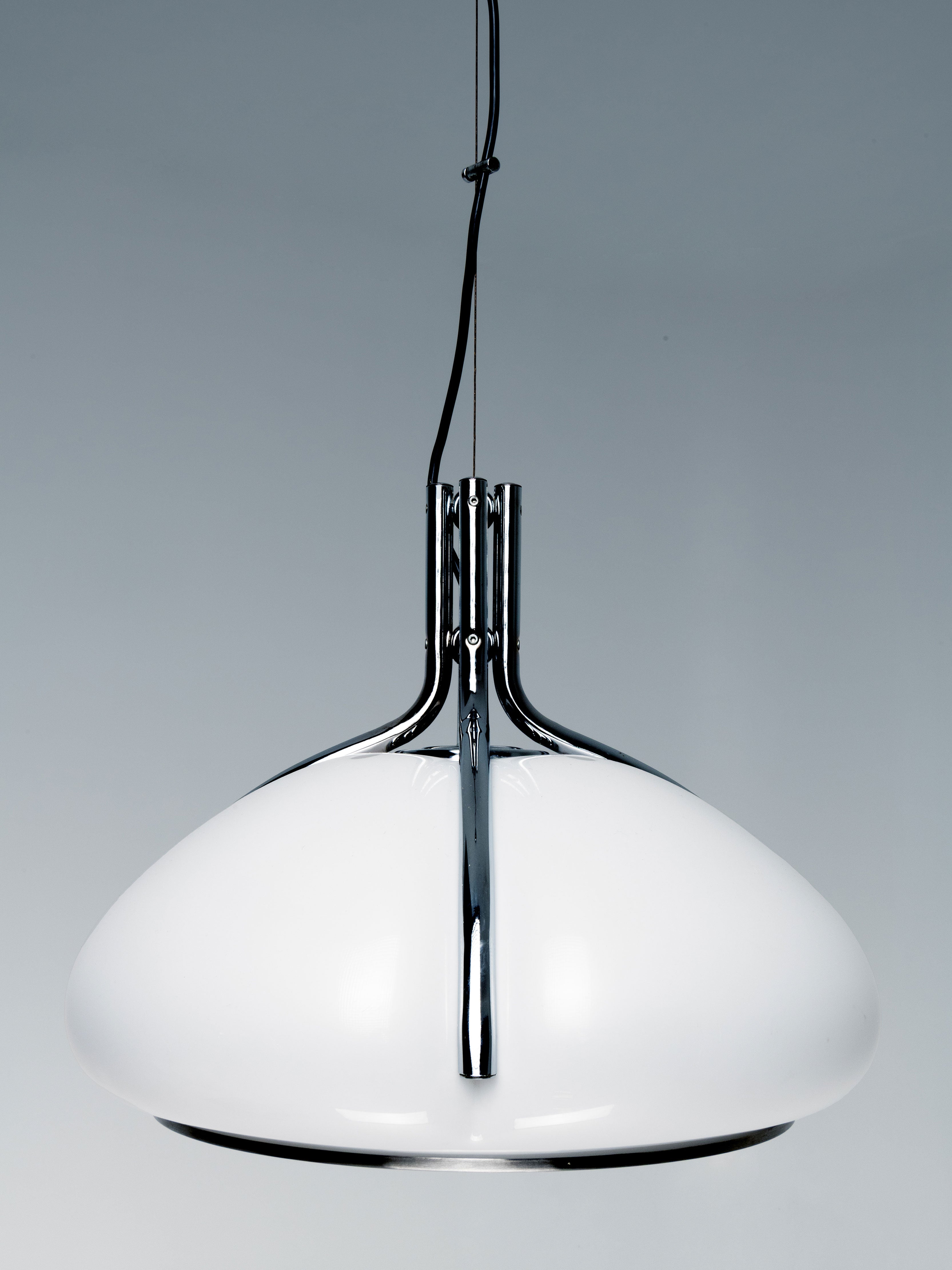 Quadrifoglio_Pendant_Lamp_Acrylic_Chrome_1970s_Italy