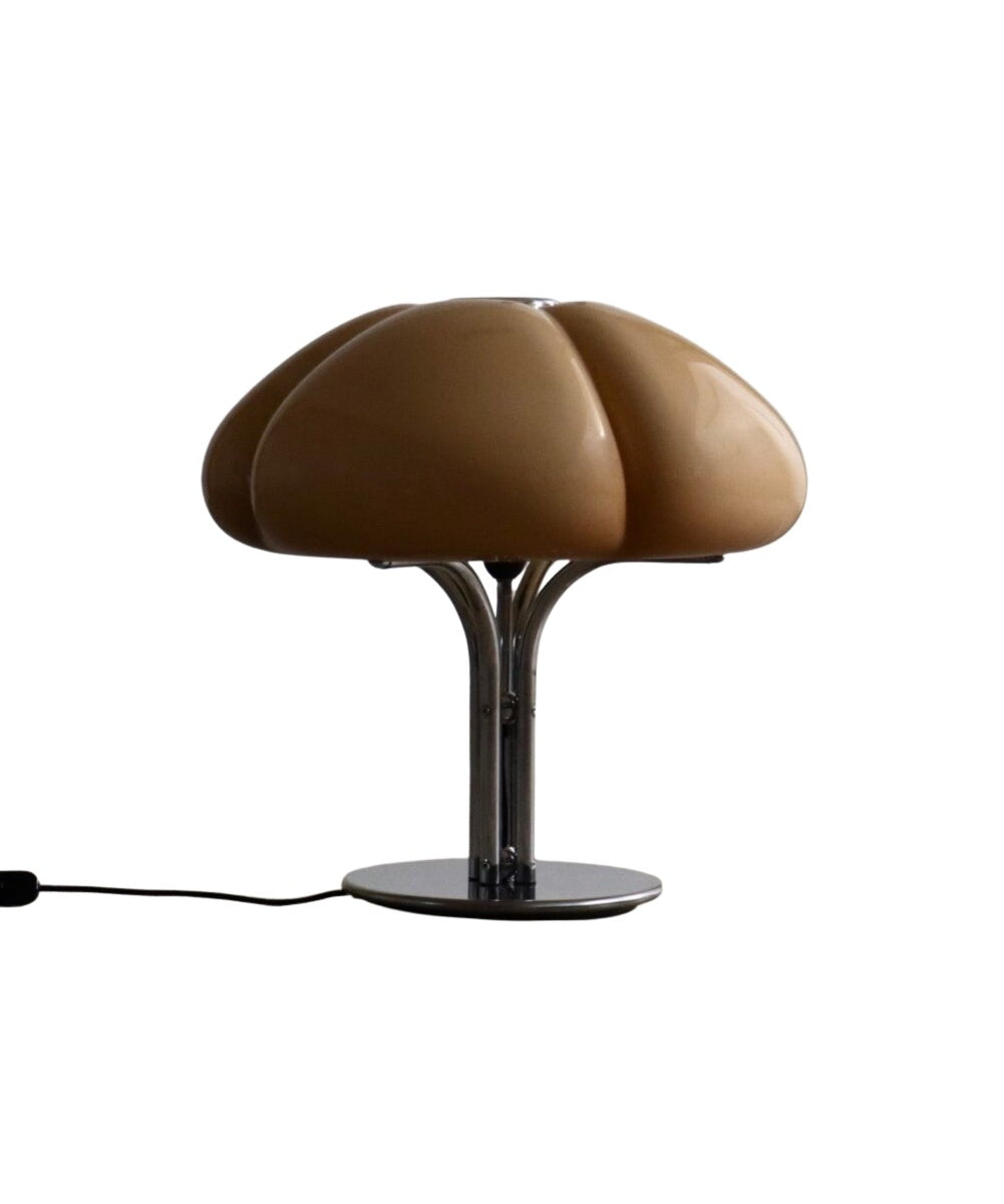 Quadrifoglio_Table_Lamp_by_Ufficio_Progetti_for_Harvey_Guzzini,_1970s,_Italy