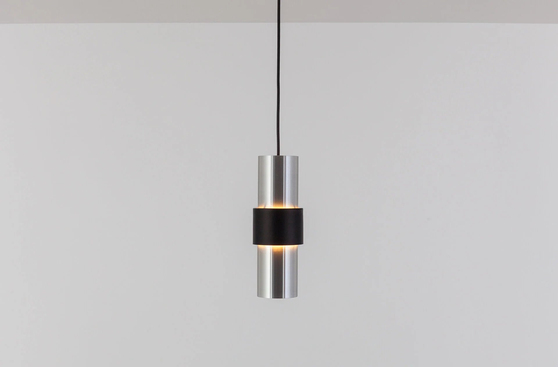 Raak_B-1198_Vintage_Aluminium_Pendant_Light,_Late_1960s,_Netherlands