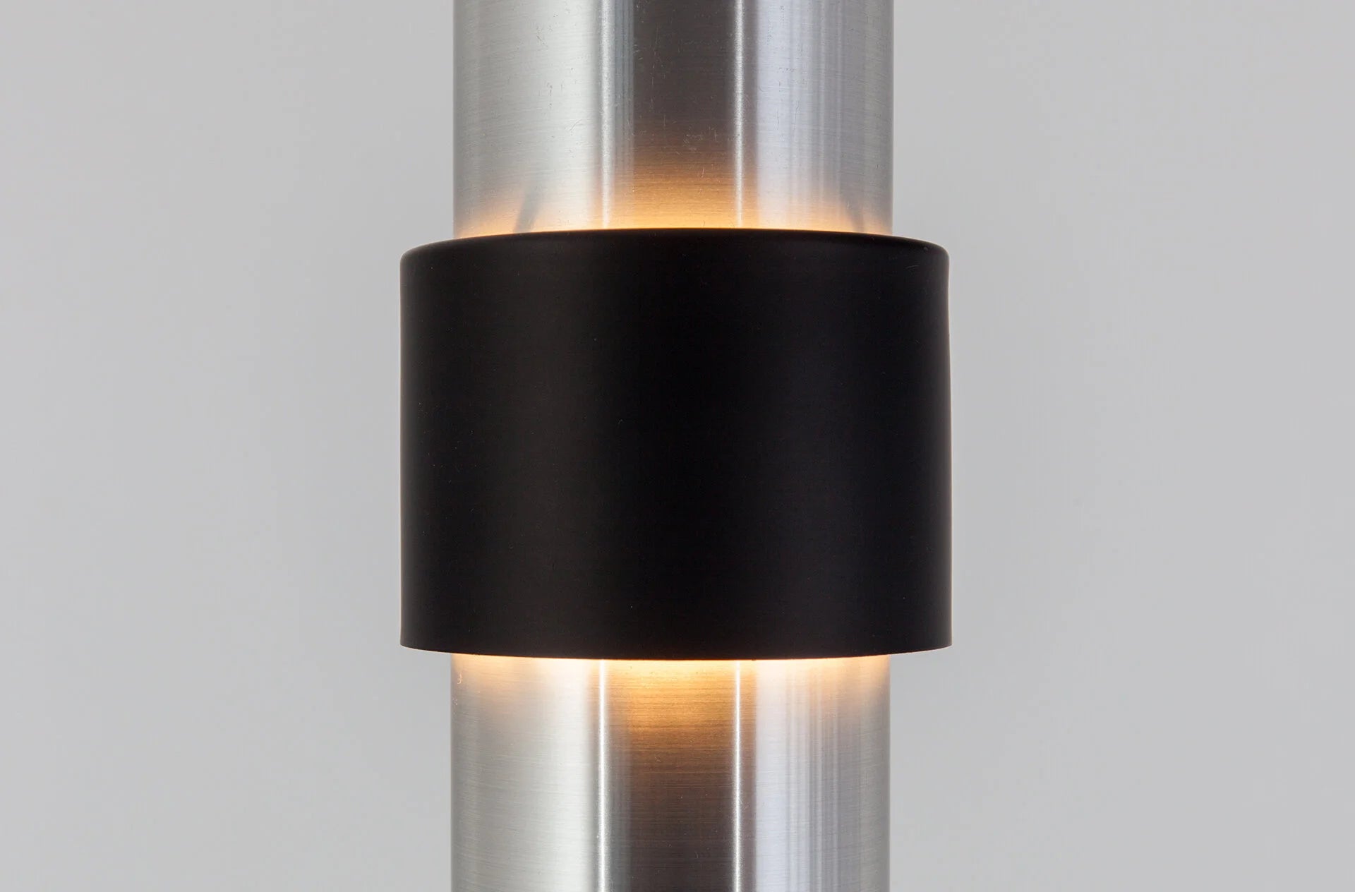 Raak_B-1198_Vintage_Aluminium_Pendant_Light,_Late_1960s,_Netherlands