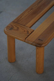 Rainer_Daumiller,_Bench_in_Pine,_Danish_Modern,_Hirtshals_Savværk,_1970s