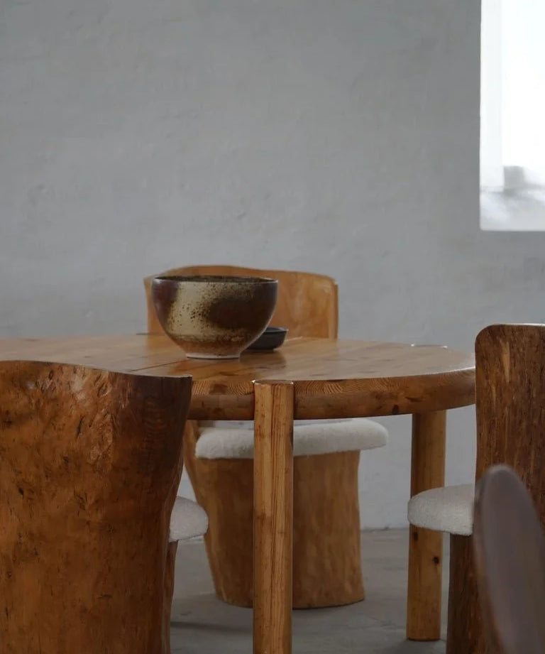 Rainer_Daumiller,_Extendable_Round_Dining_Table_in_Pine,_Danish_Modern,_1970s