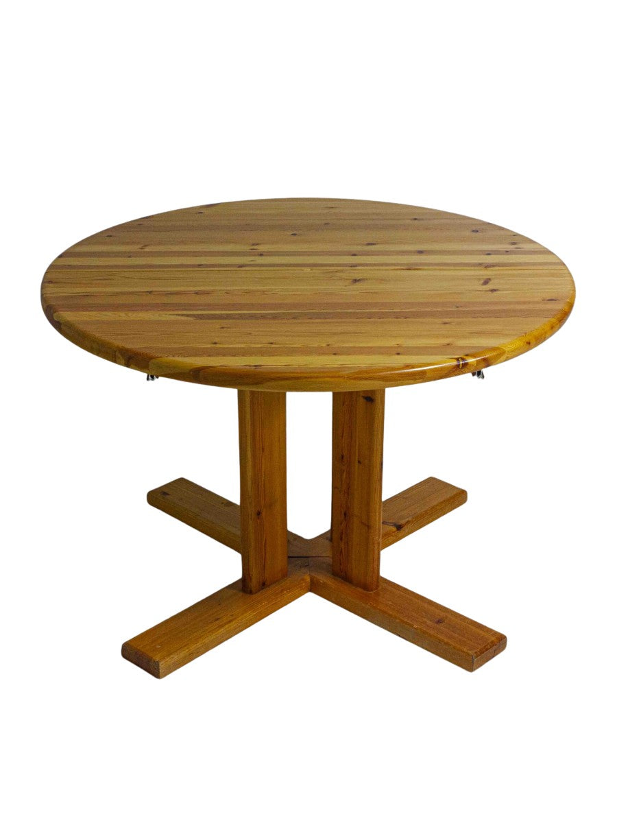Rainer_Daumiller_pine_dining_table