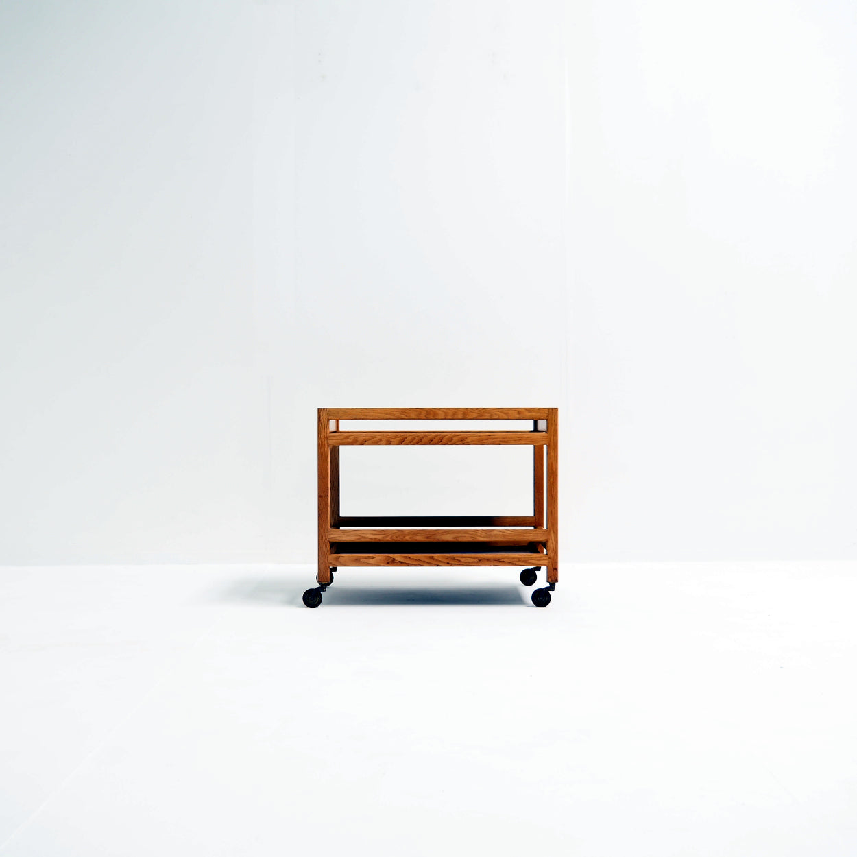 Rare_1960s_Trolley_by_Børge_Mogensen_for_Frederica_Stolefabrik