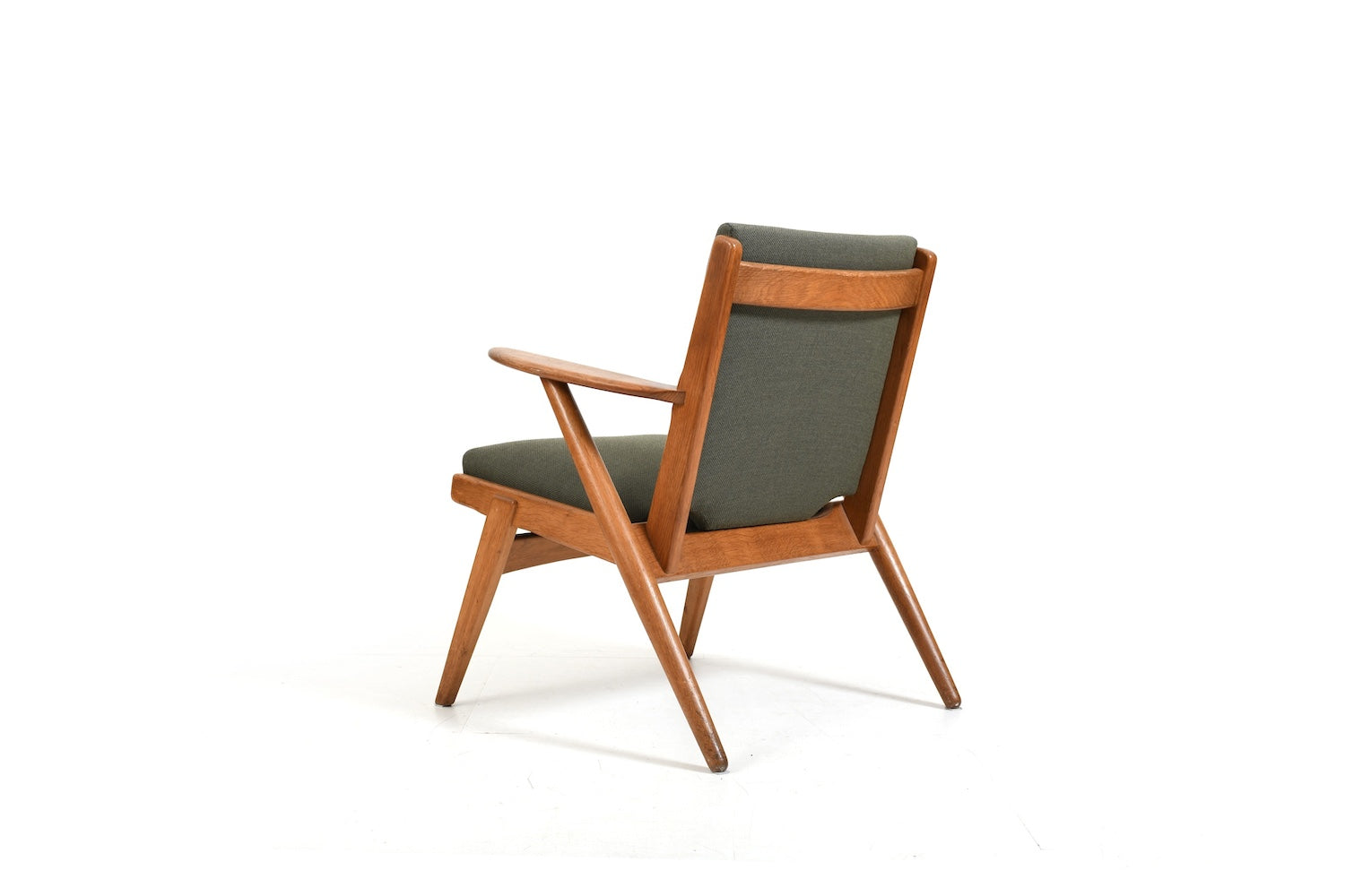 Rare_Arne_Wahl_Iversen_Easy_Chair,_Model_14