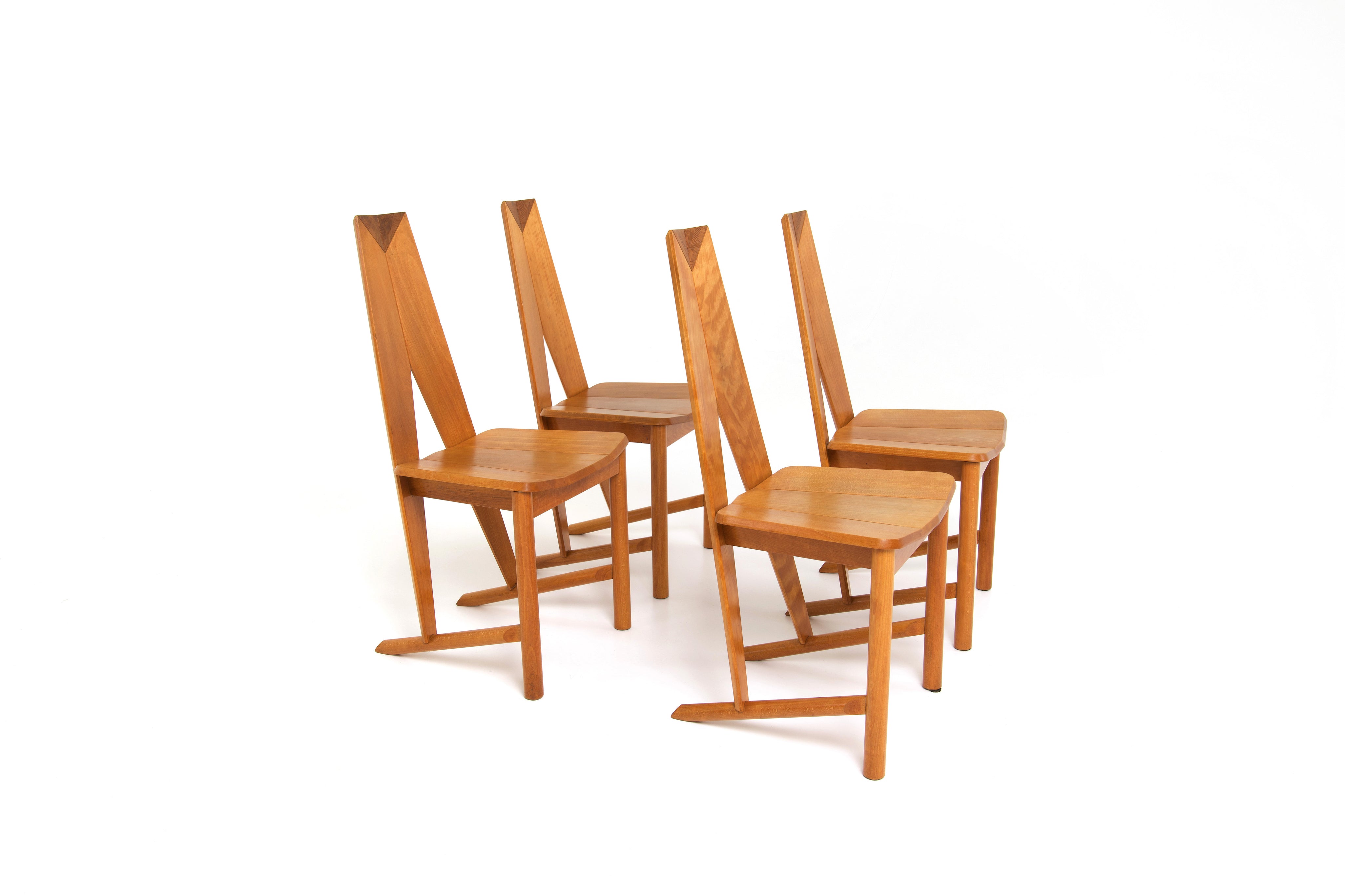 Set_of_4_Dinning_Chair_and_Table_by_Søren_Nissen_&_Ebbe_Gehl