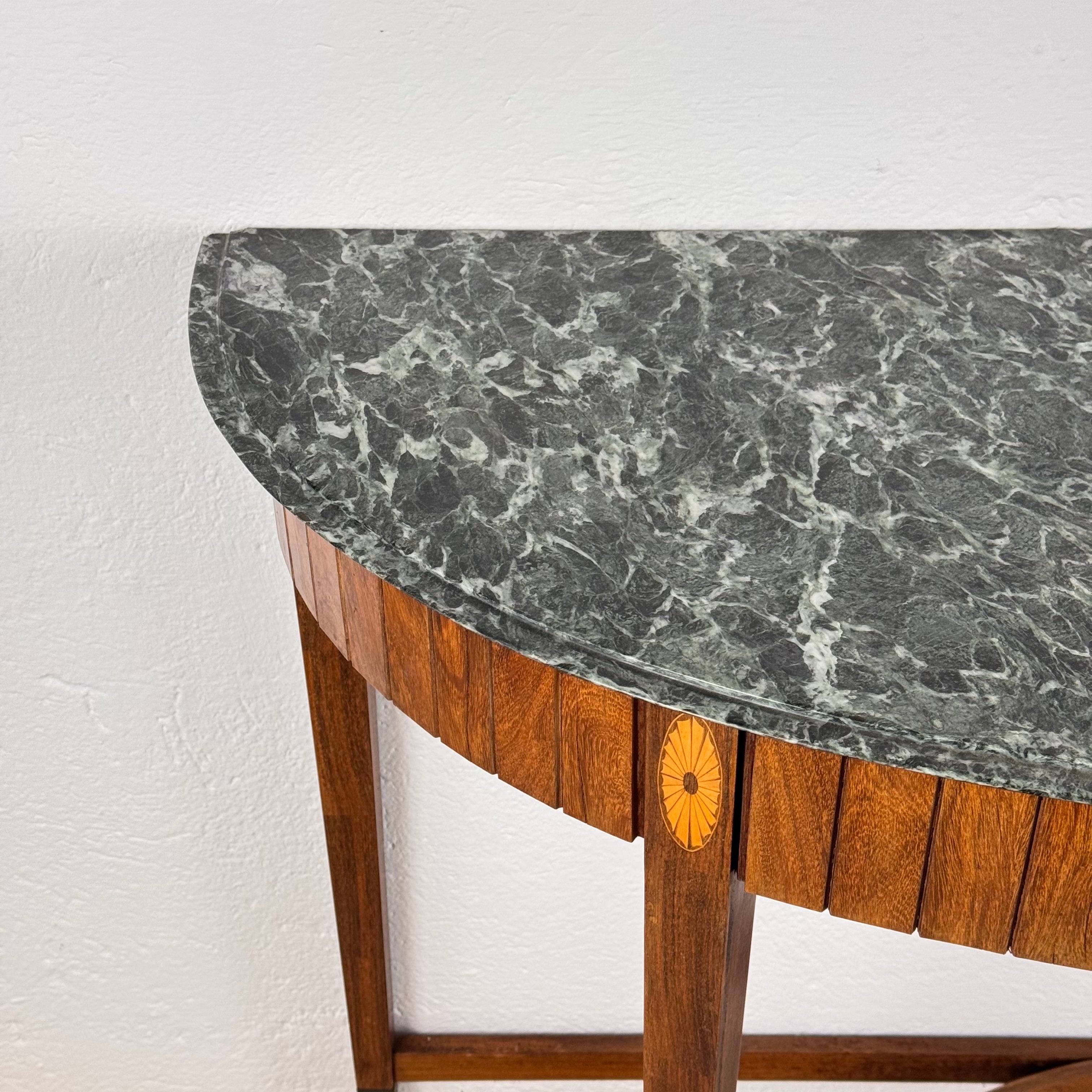 Rare_Large_1940s_Console_by_Paolo_Buffa_in_Oak_and_Green_Alpi_Marble