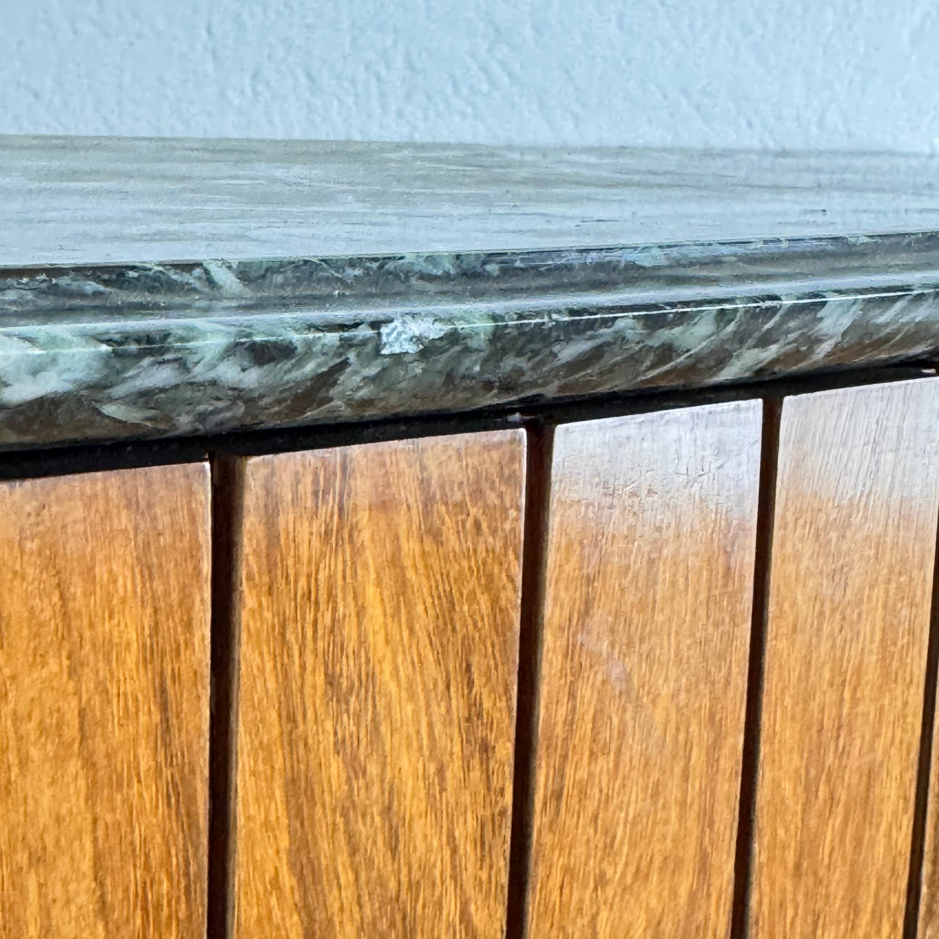 Rare_Large_1940s_Console_by_Paolo_Buffa_in_Oak_and_Green_Alpi_Marble