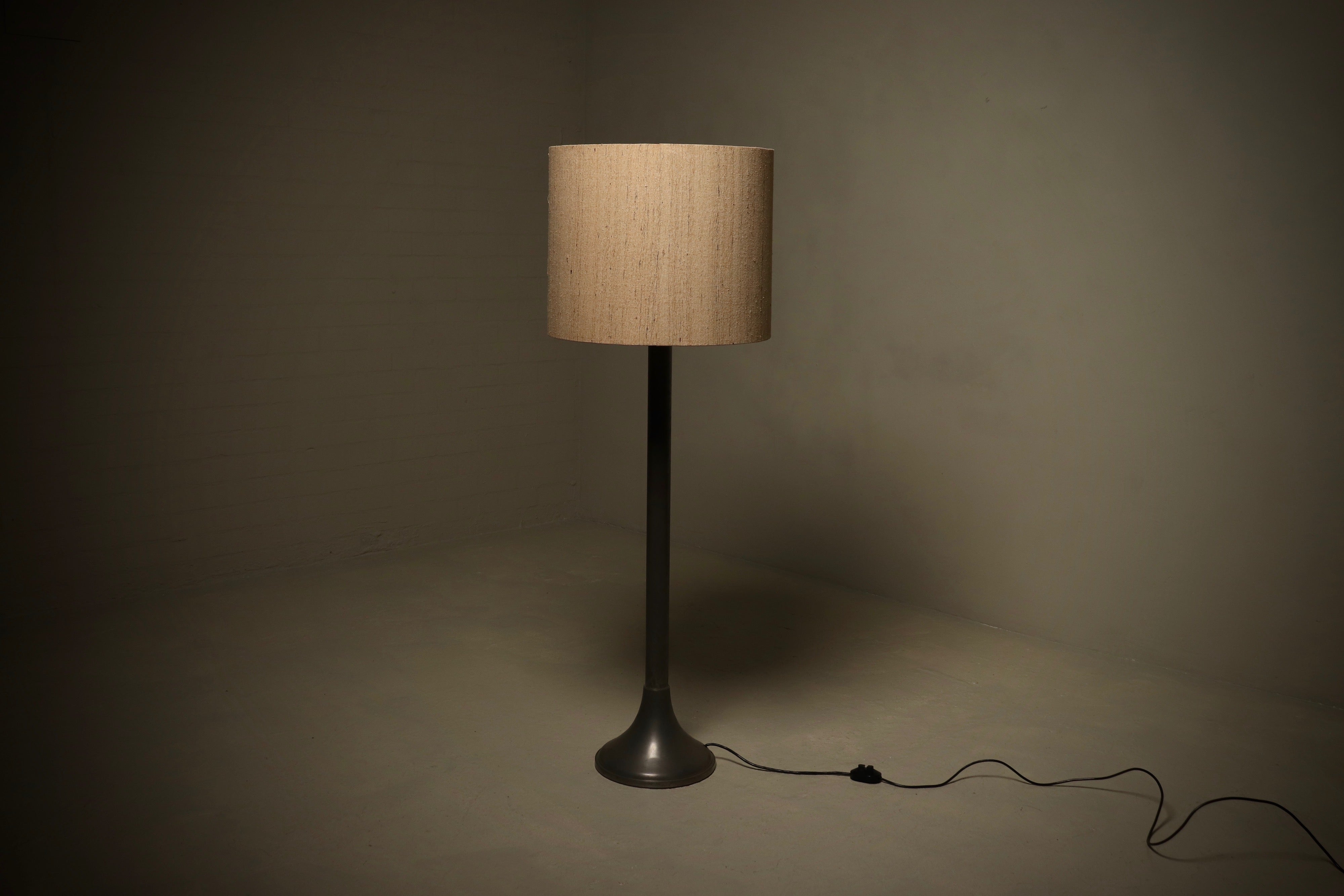 Monumental_Tin_Floor_Lamp_by_Harald_Buchrucker,_1960s,_Germany