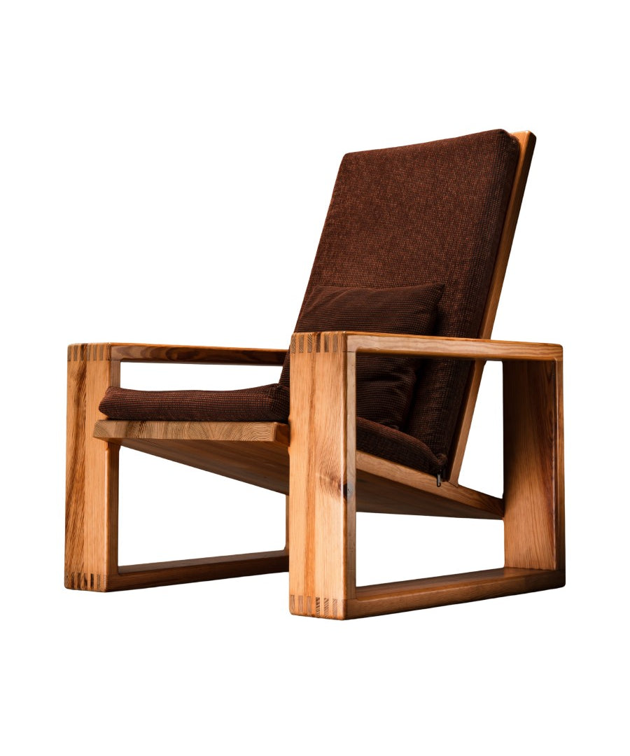 Rare_Lounge_Chair_by_Ate_van_Apeldoorn_from_1970s