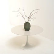 Raymond_Loewy_DF2000_Pedestal_Dining_Table_for_Doubinski_Frères,_1960s