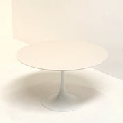 Raymond_Loewy_DF2000_Pedestal_Dining_Table_for_Doubinski_Frères,_1960s