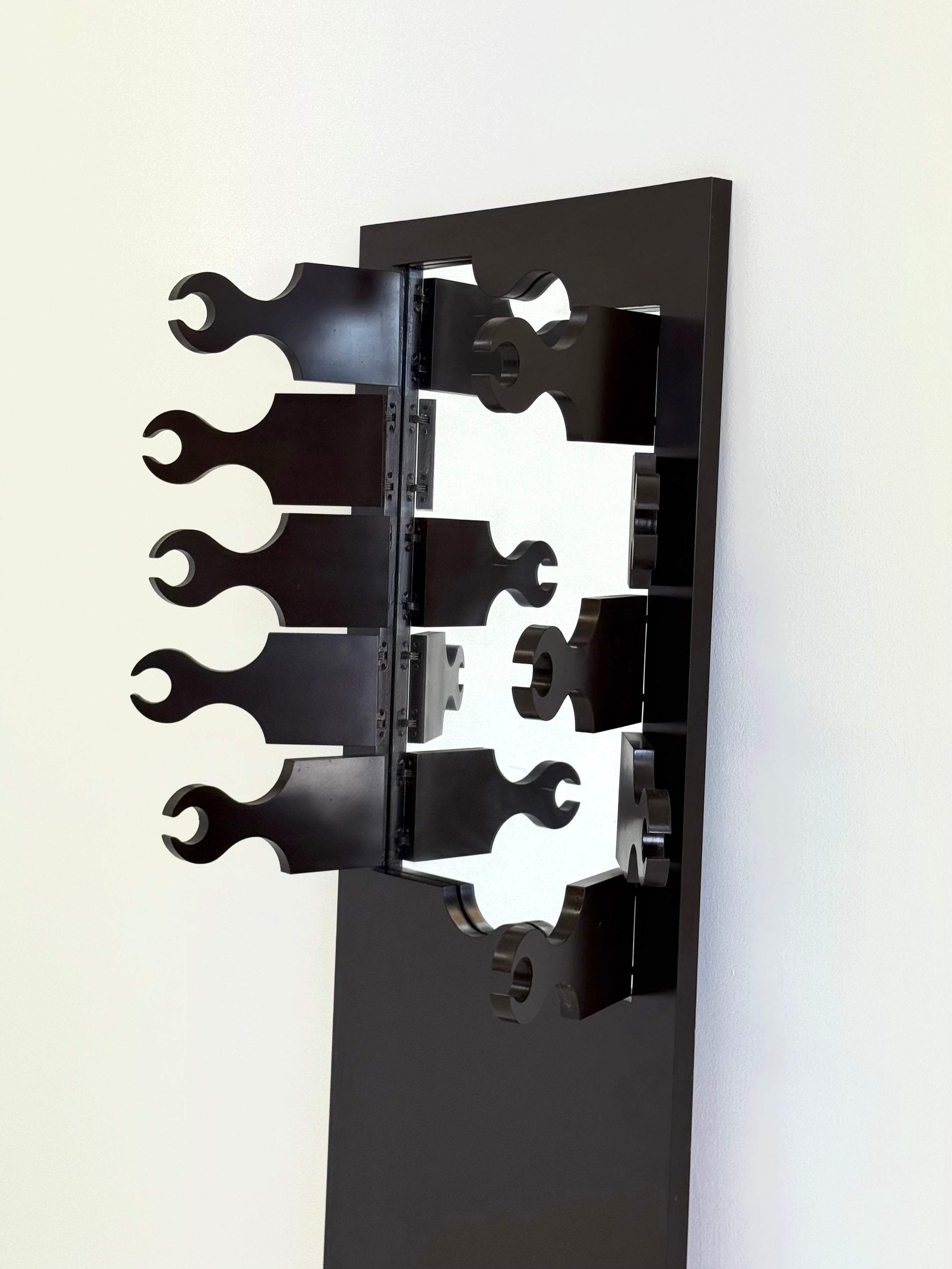 Rare_Scorpion_Coat_Rack_Mirror_by_Anonima_Design_for_Bonetto