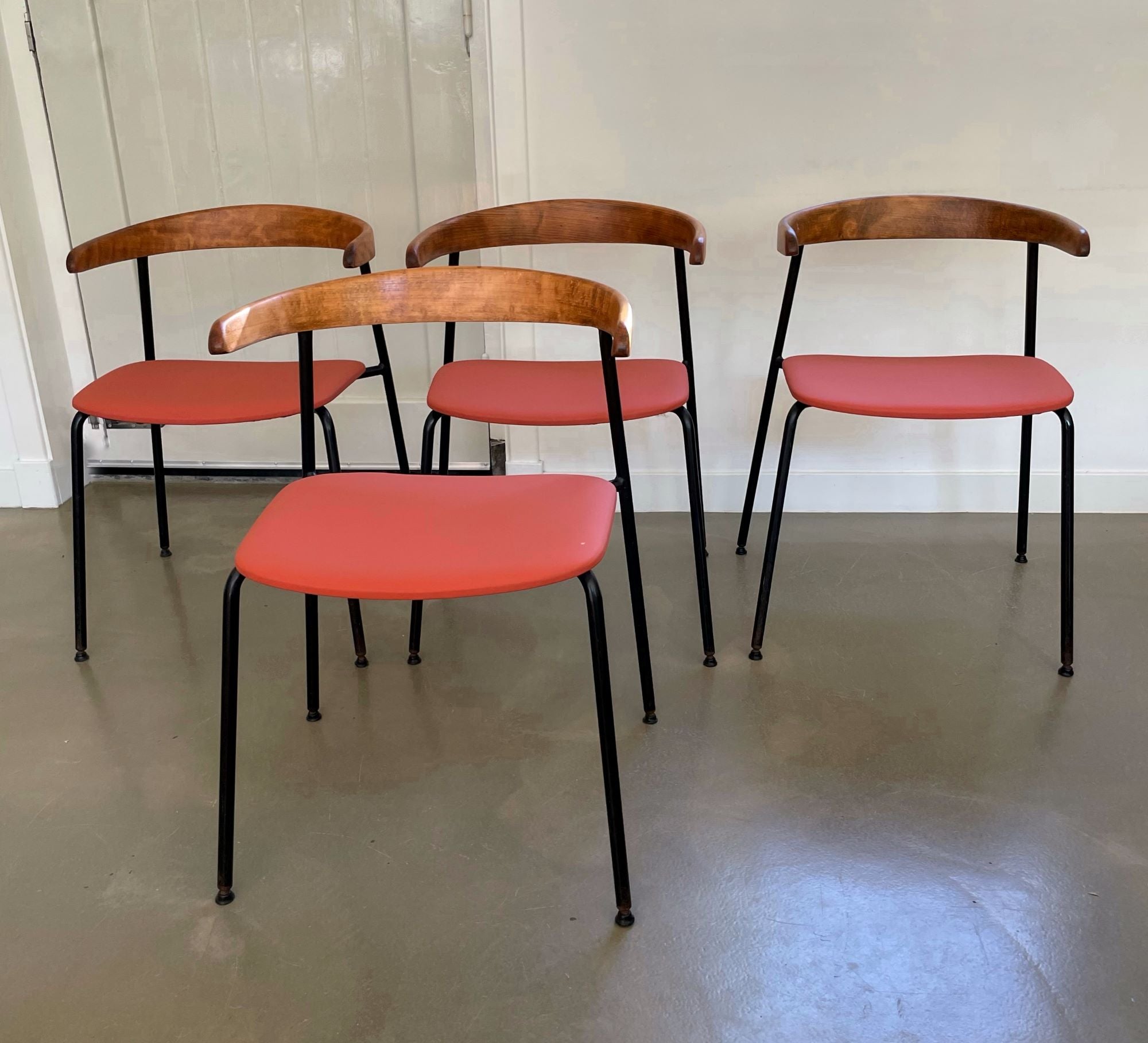 Set_of_4_C20_Dining_Chairs_by_Sir_Terence_Conran_for_Conran_Design_Group,_UK,_1960s