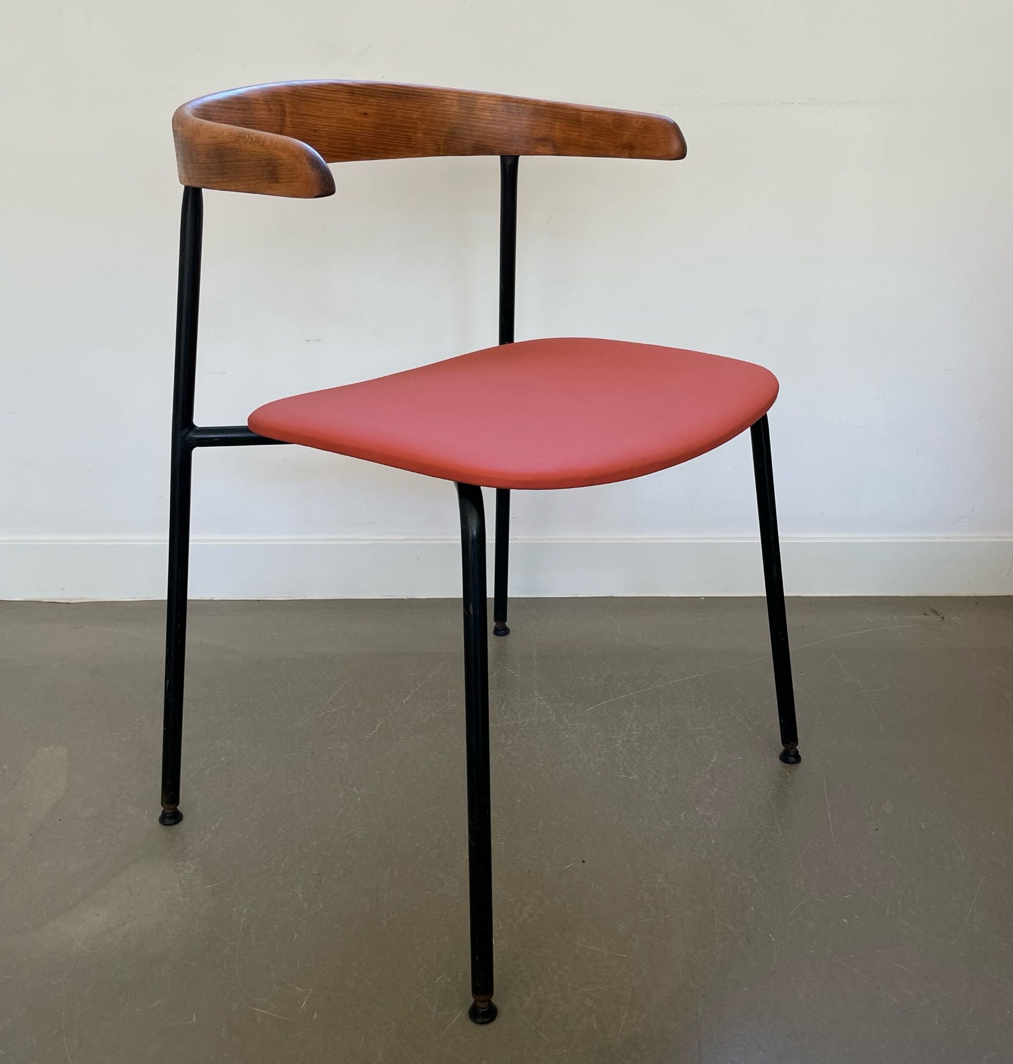 Set_of_4_C20_Dining_Chairs_by_Sir_Terence_Conran_for_Conran_Design_Group,_UK,_1960s