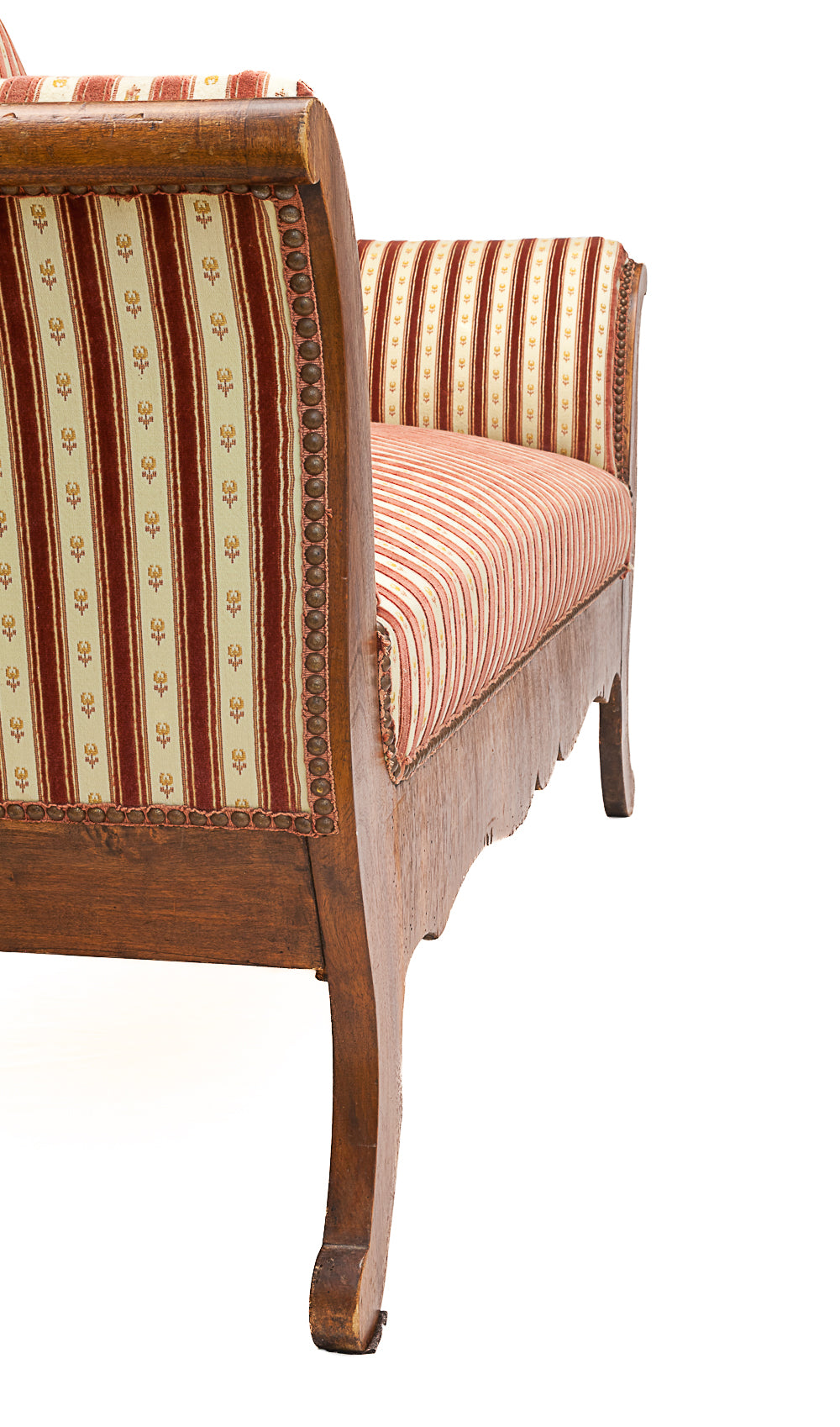 Recamier_loveseat_or_sofa_with_crossbars