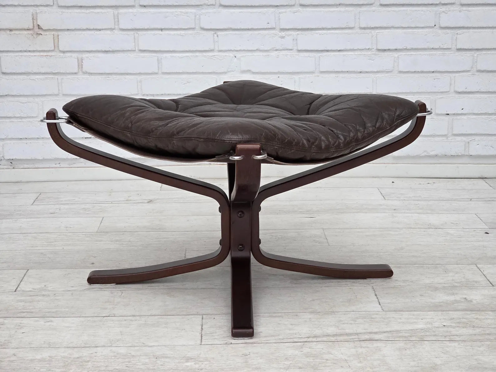 Recliner_Armchair_&_Ottoman_by_Sigurd_Ressel,_1970s_Norway