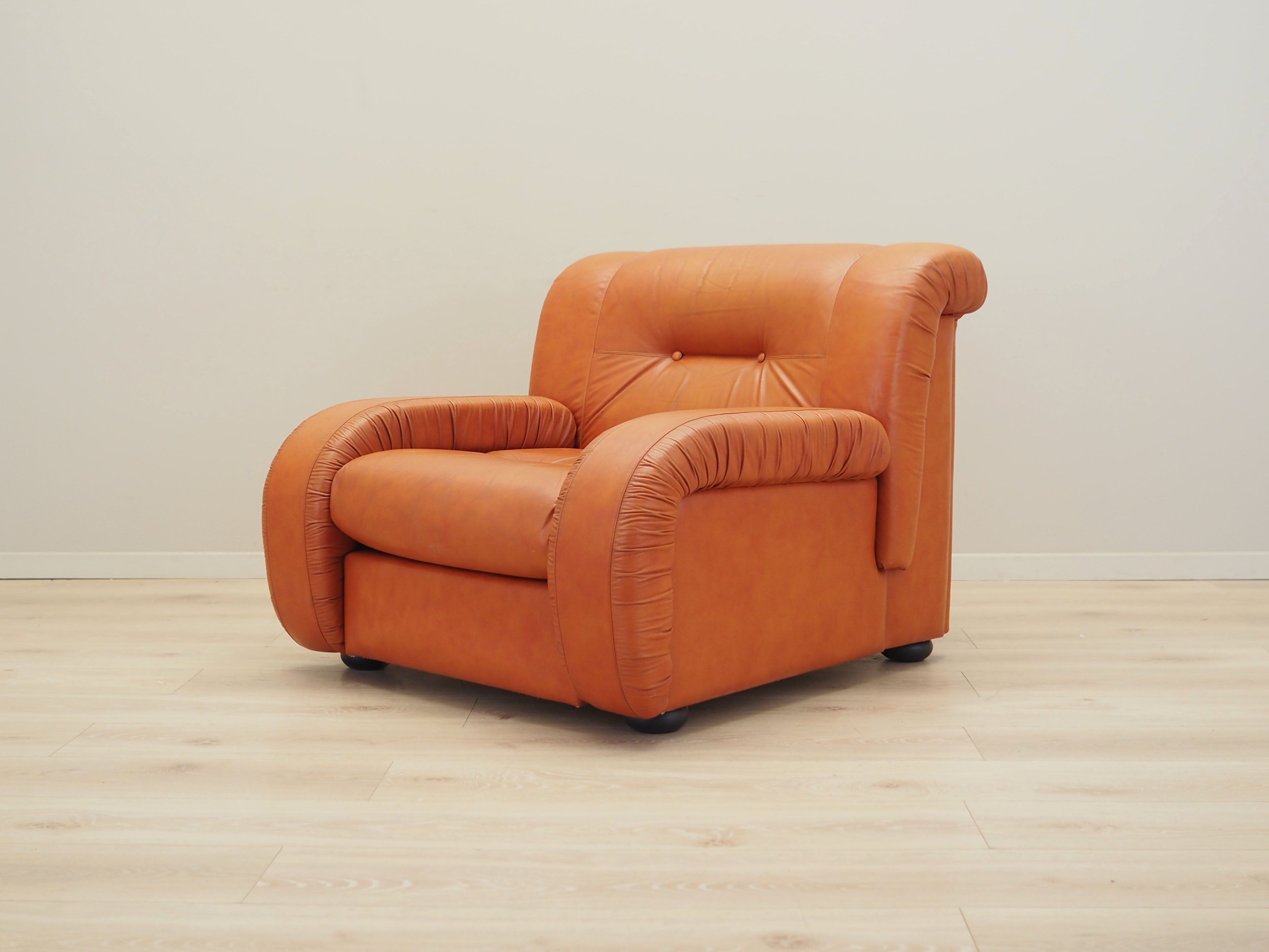 Orange_Armchair,_Original_Leather,_1970s,_Denmark