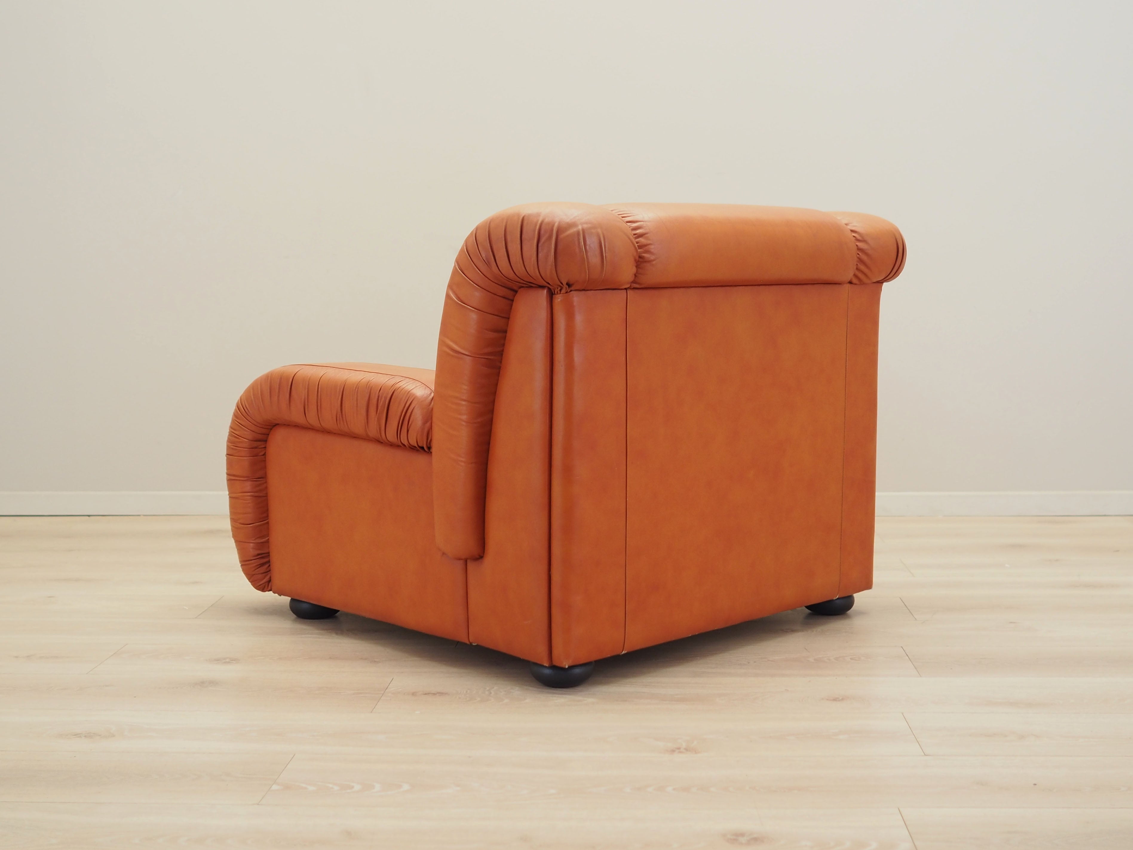 Orange_Armchair,_Original_Leather,_1970s,_Denmark