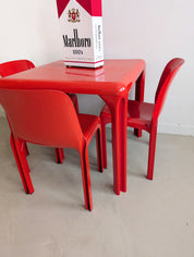 Set_of_Red_Selene_Table_and_3_chairs_by_Vico_Magistretti_for_Artemide,_1960s