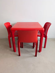 Set_of_Red_Selene_Table_and_3_chairs_by_Vico_Magistretti_for_Artemide,_1960s