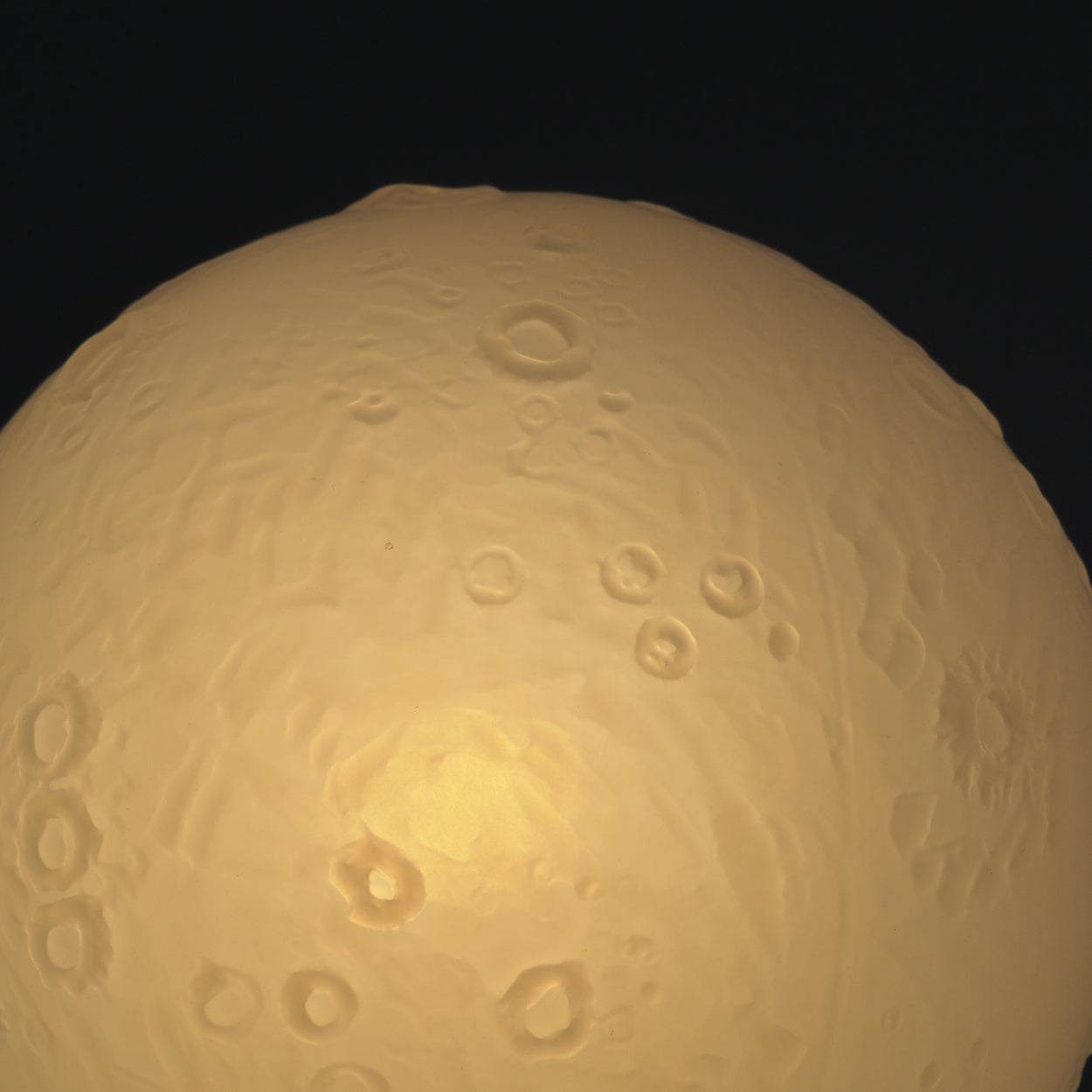 Remarkable_Lamp_Designed_by_Uno_Westerberg_for_Pukeberg_Sweden