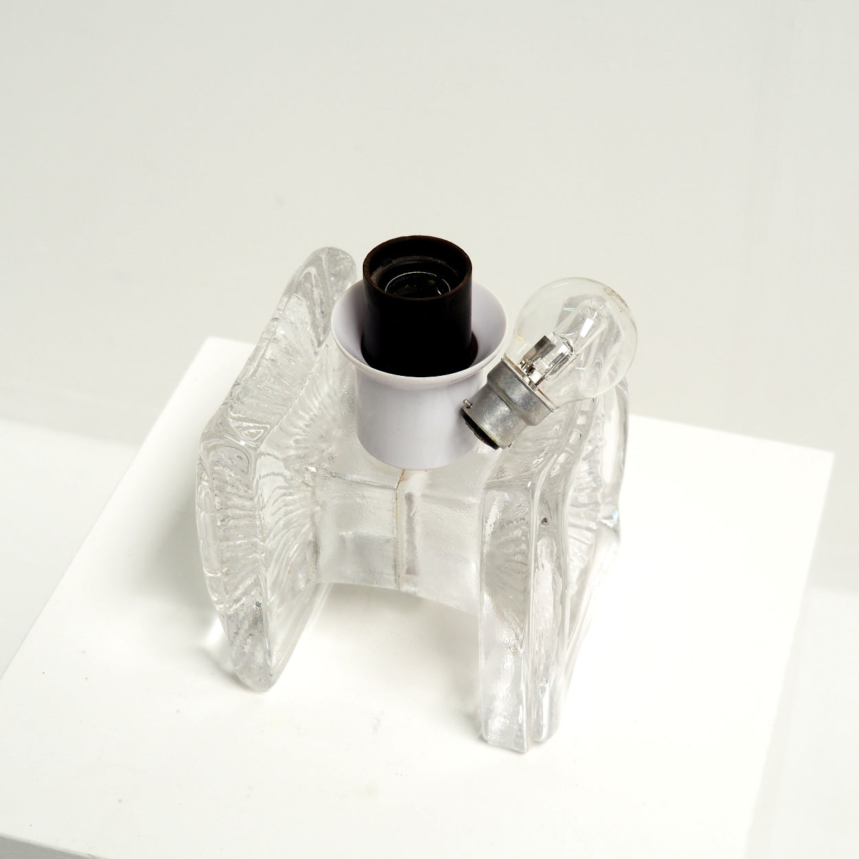 Remarkable_Lamp_Designed_by_Uno_Westerberg_for_Pukeberg_Sweden